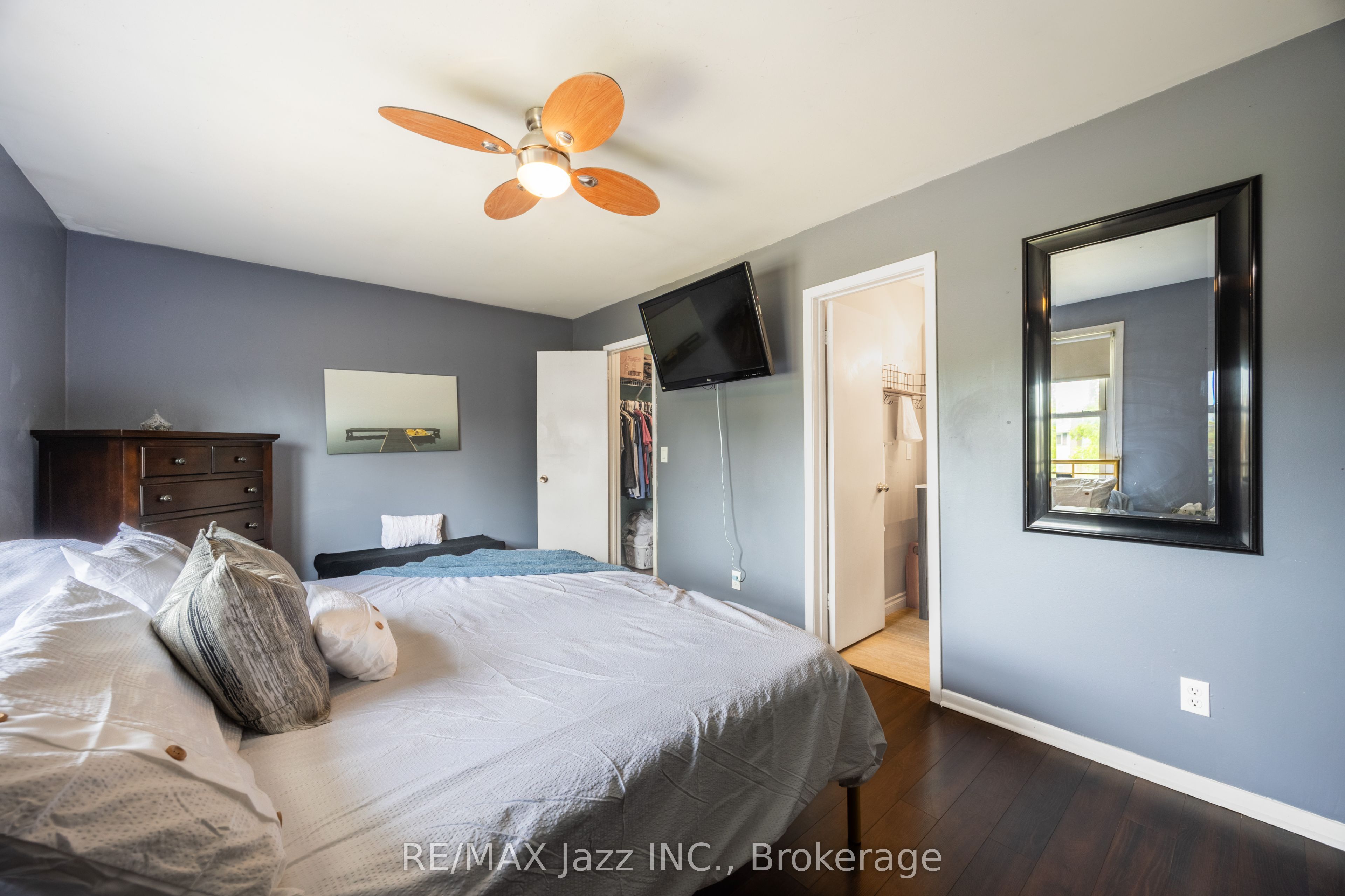 62 Crossley Drive Property Photo 25