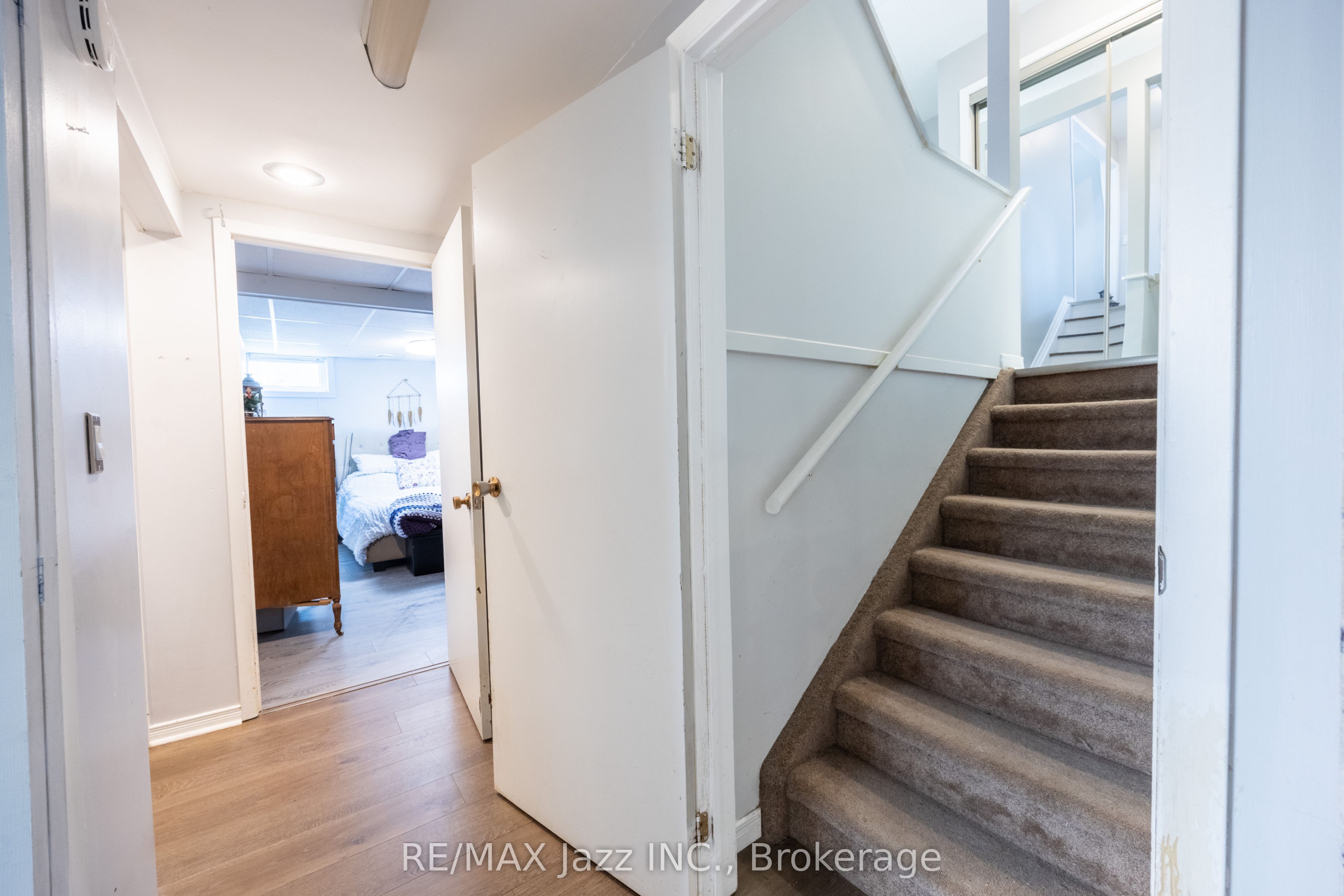 62 Crossley Drive Property Photo 28