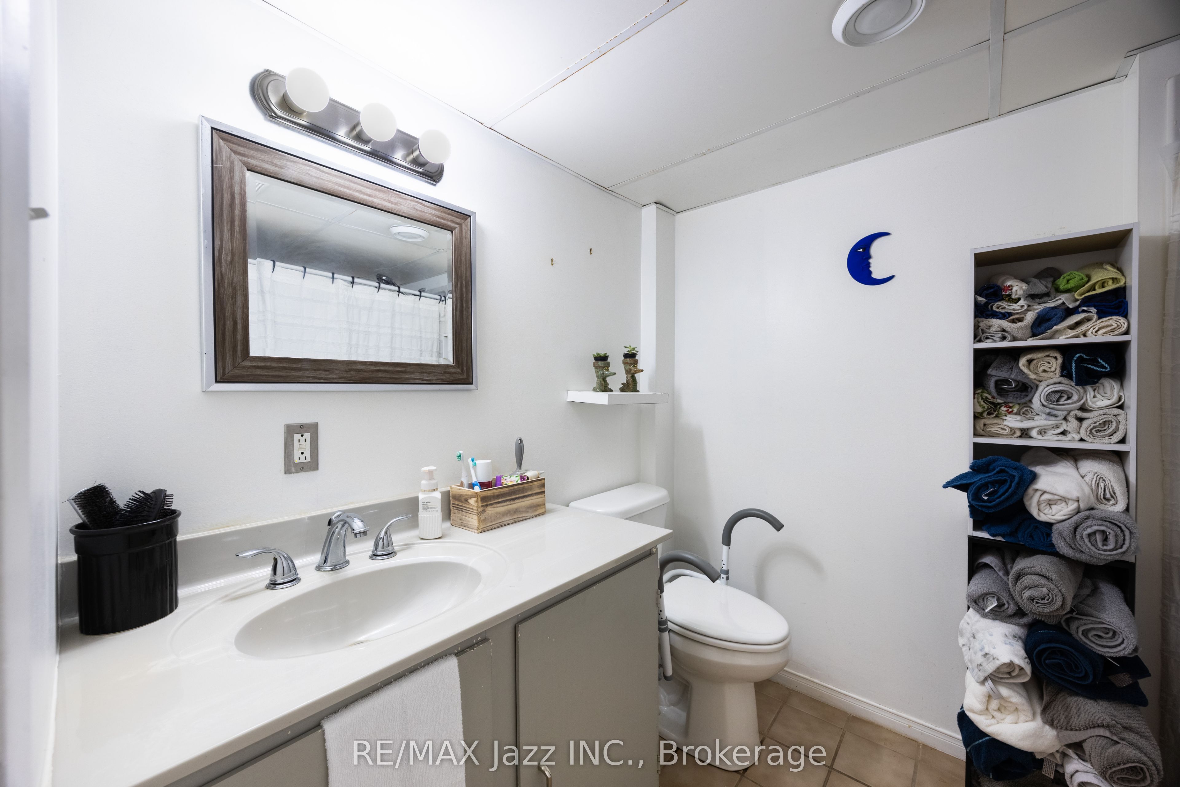 62 Crossley Drive Property Photo 31