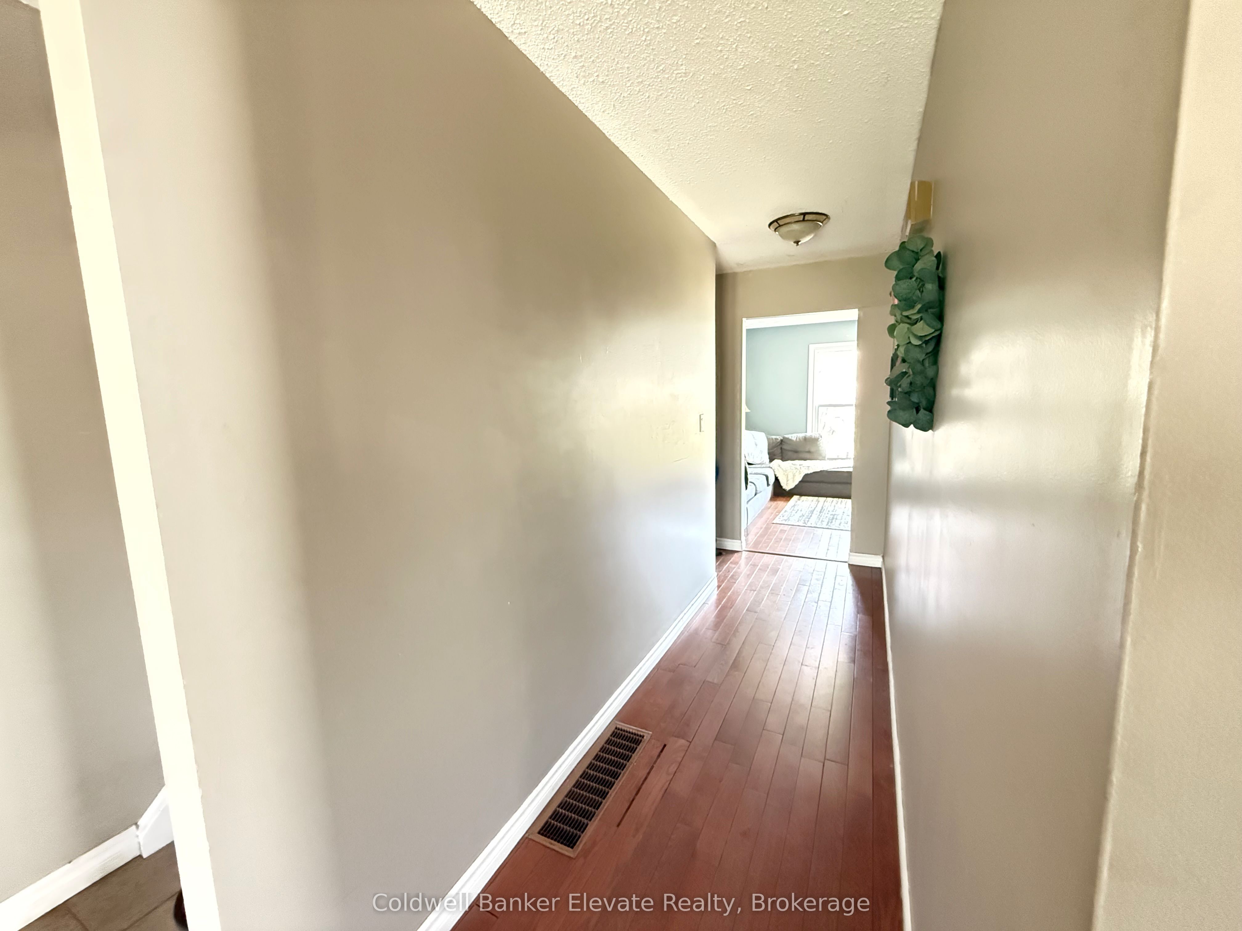 1860 7th Avenue W Property Photo 11