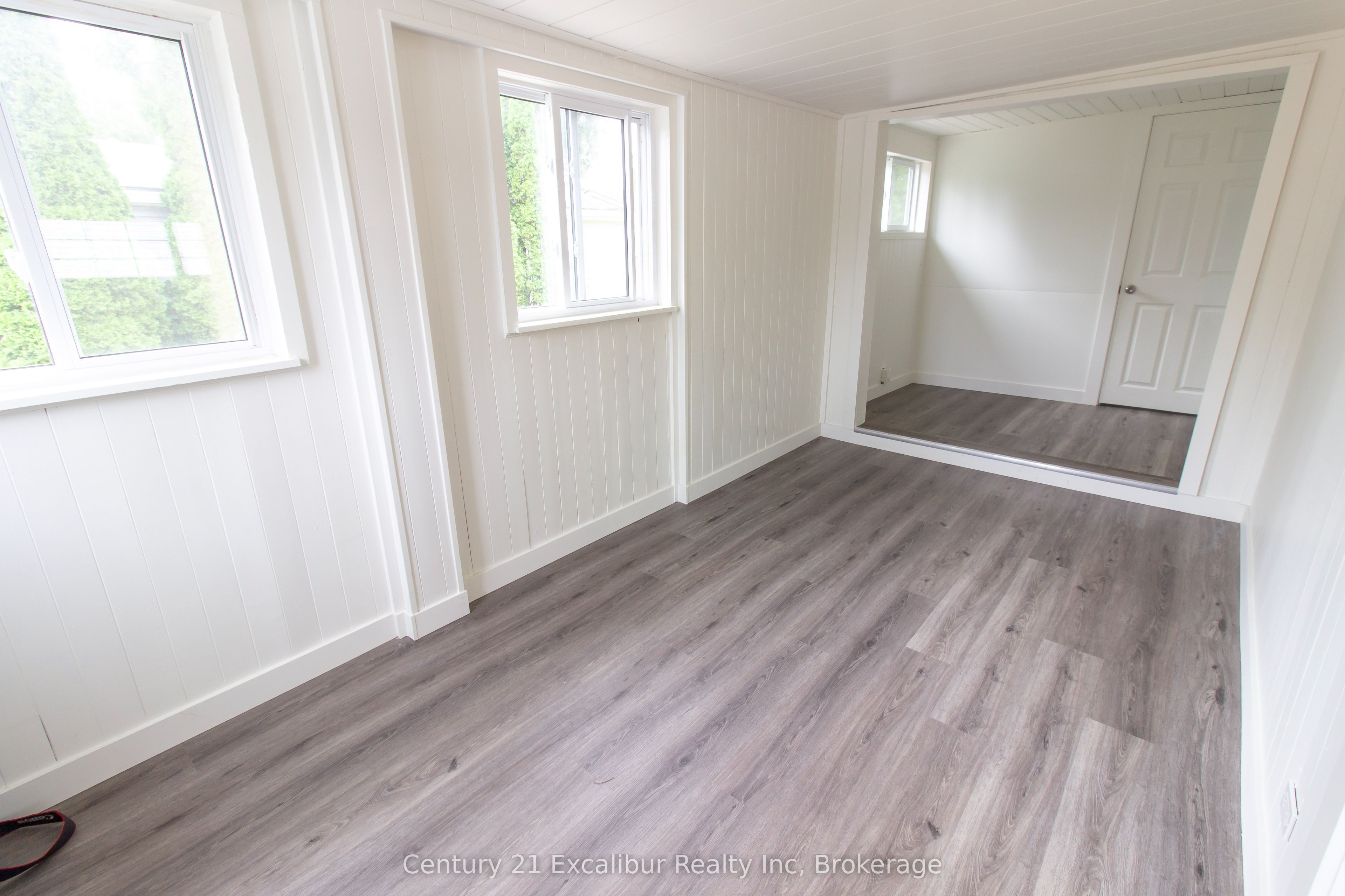422 Pine Pass Road N Property Photo 5