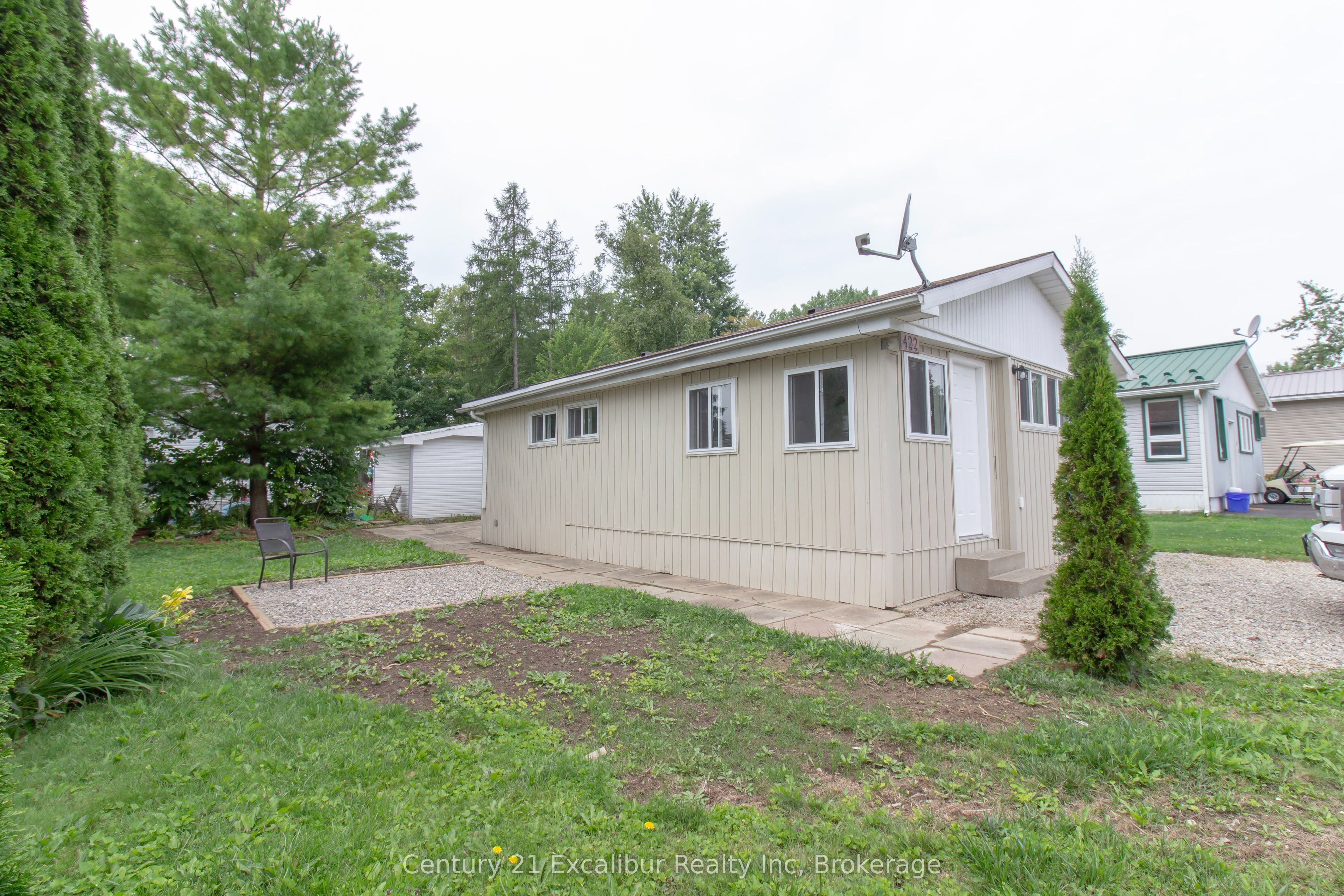 422 Pine Pass Road N Property Photo 9