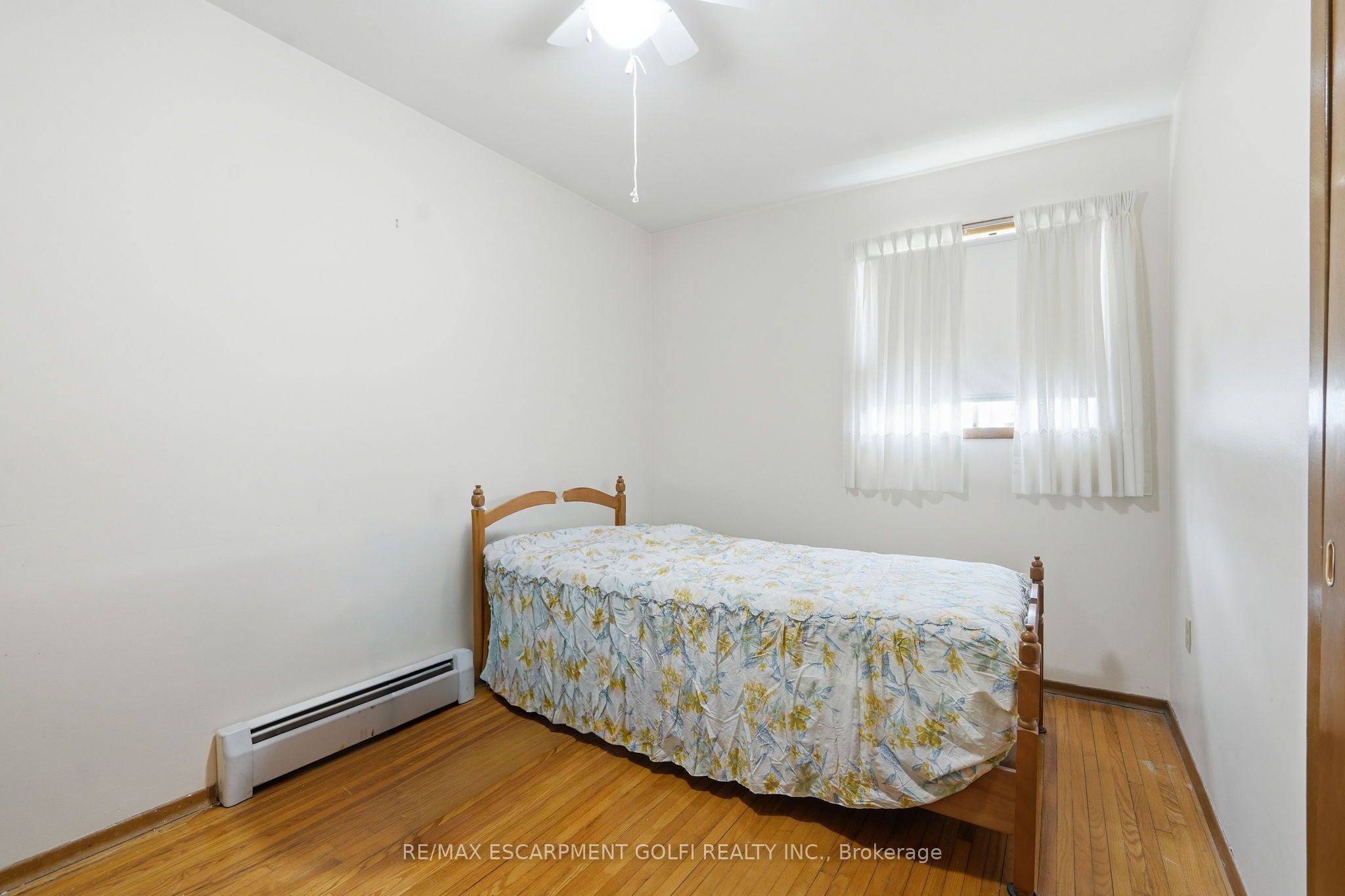 5742 Stanley Avenue Property Photo 12
