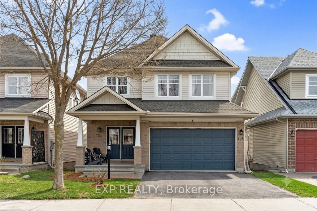 254 FLODDEN Way Property Photo 1