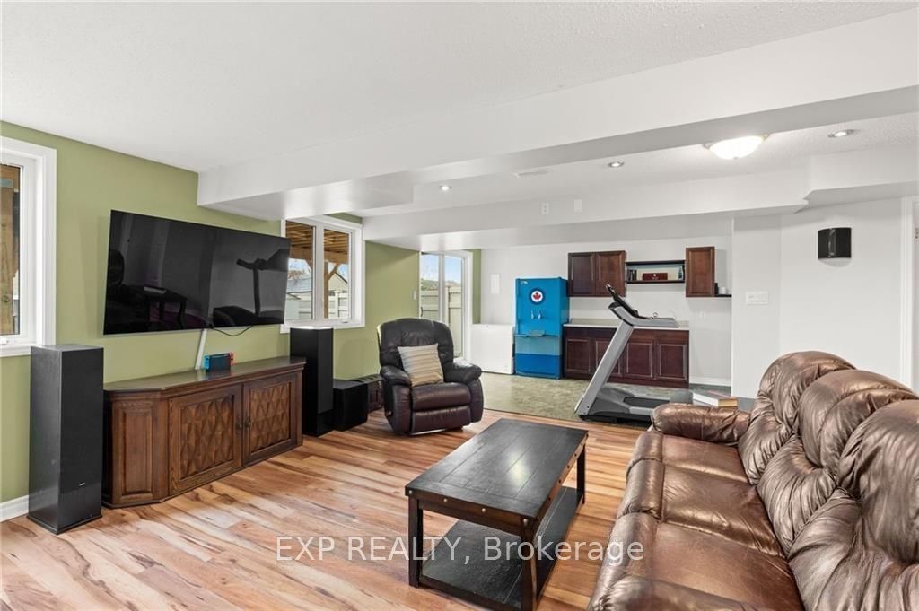 254 Flodden Way Property Photo 23