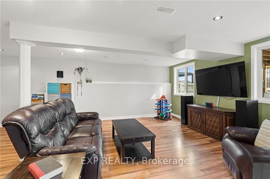 254 Flodden Way Property Photo 24