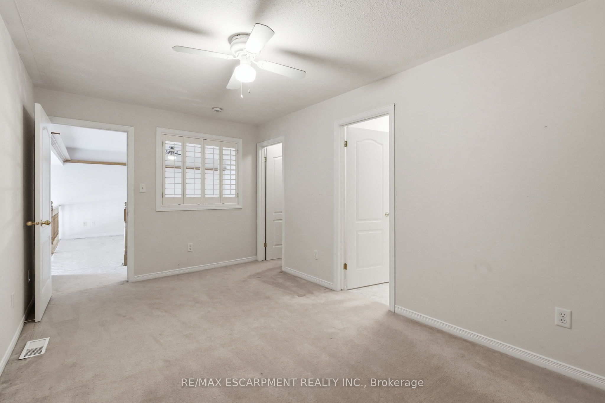 212 Stonehenge Drive 41 Property Photo 26