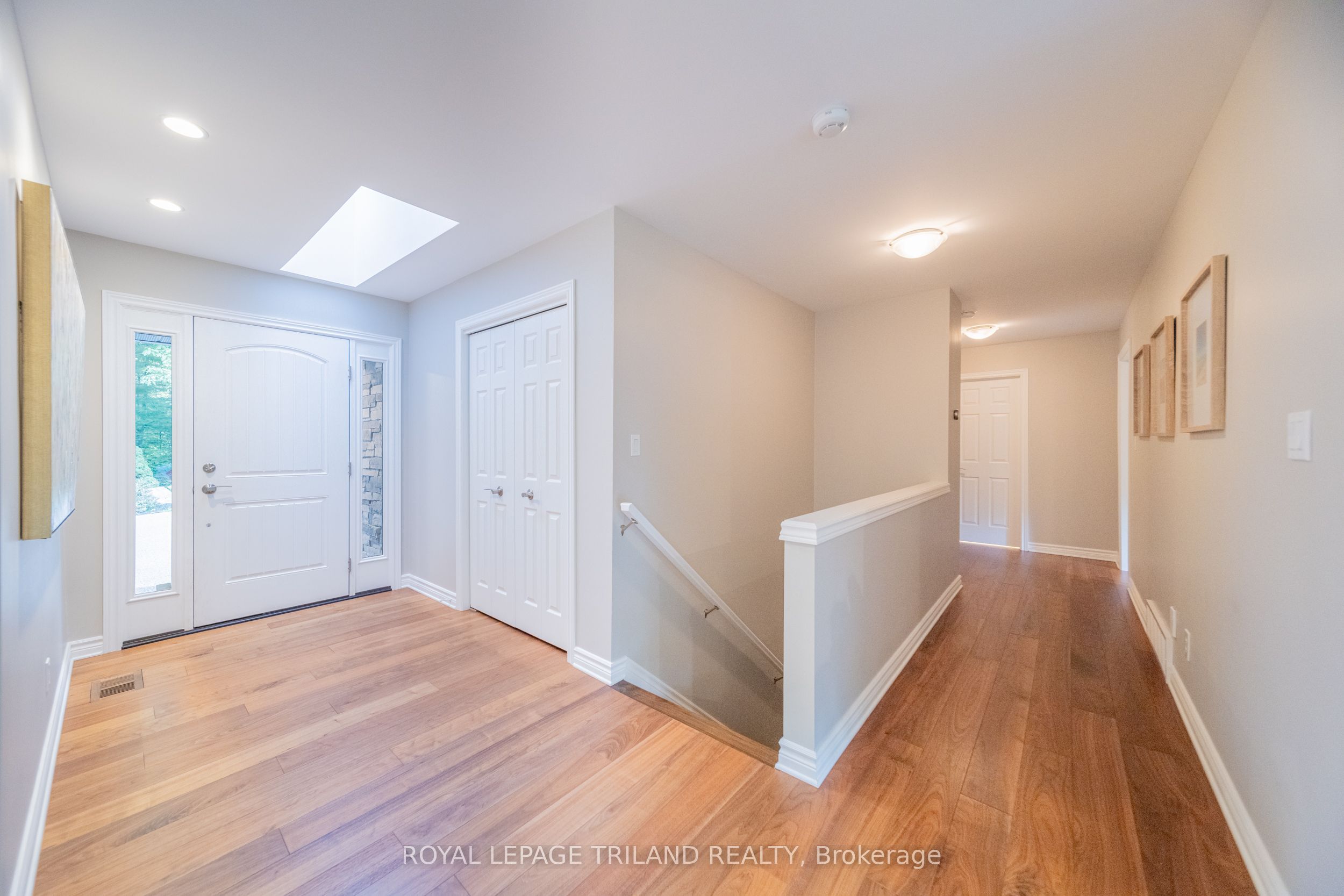 10498 Pinetree Drive Property Photo 13