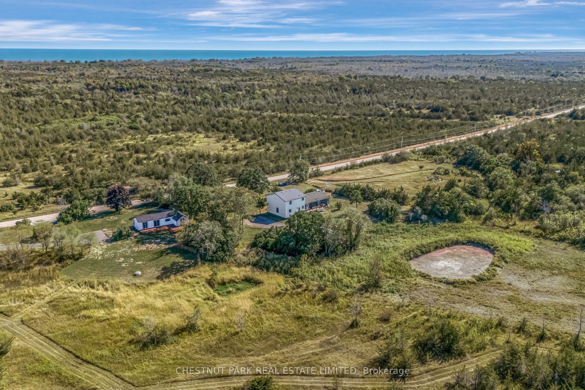1253 Babylon Road Property Photo 4