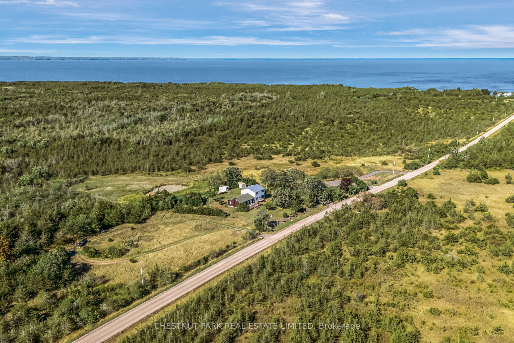 1253 Babylon Road Property Photo 9