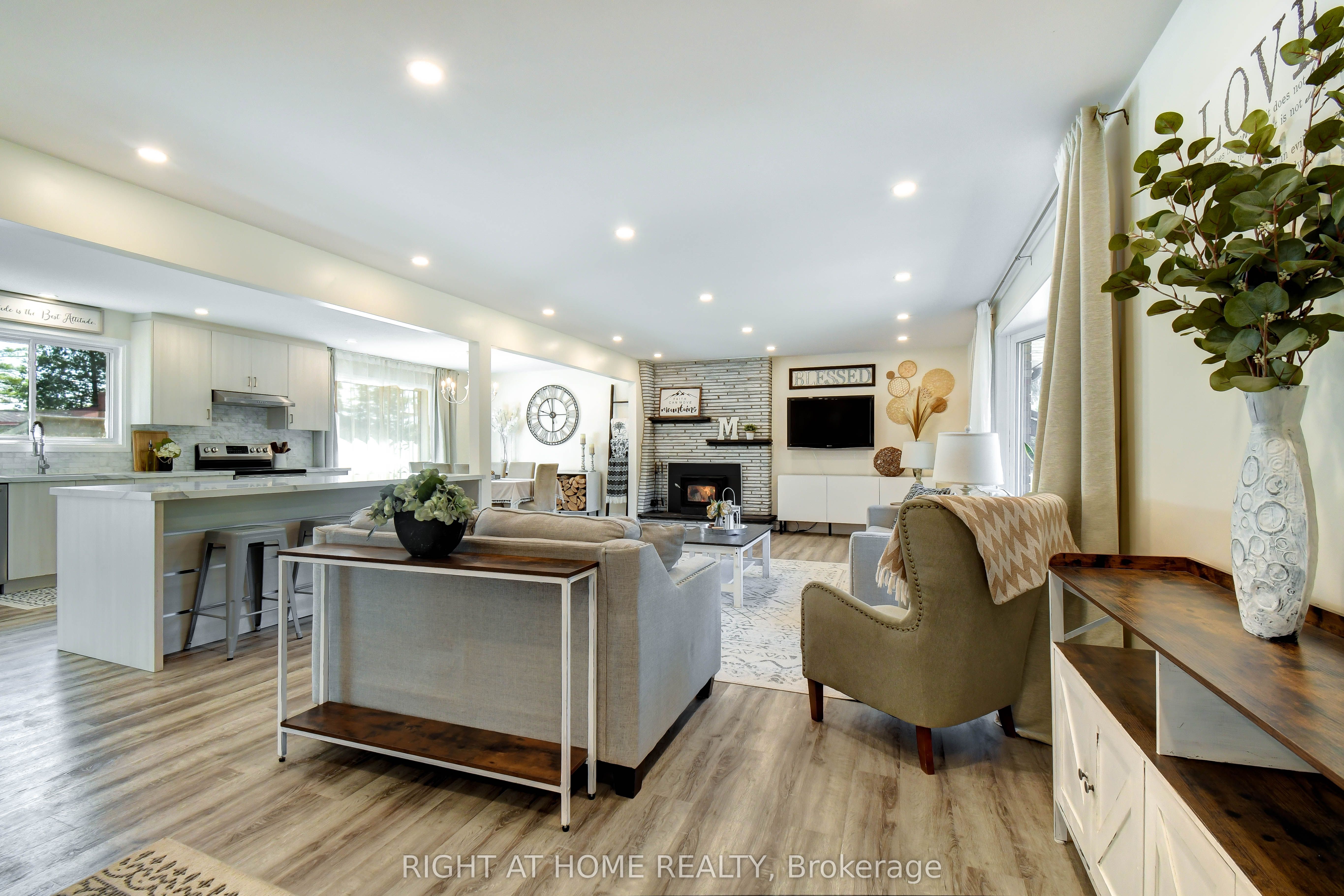 1012 Clement Lake Road Property Photo 6