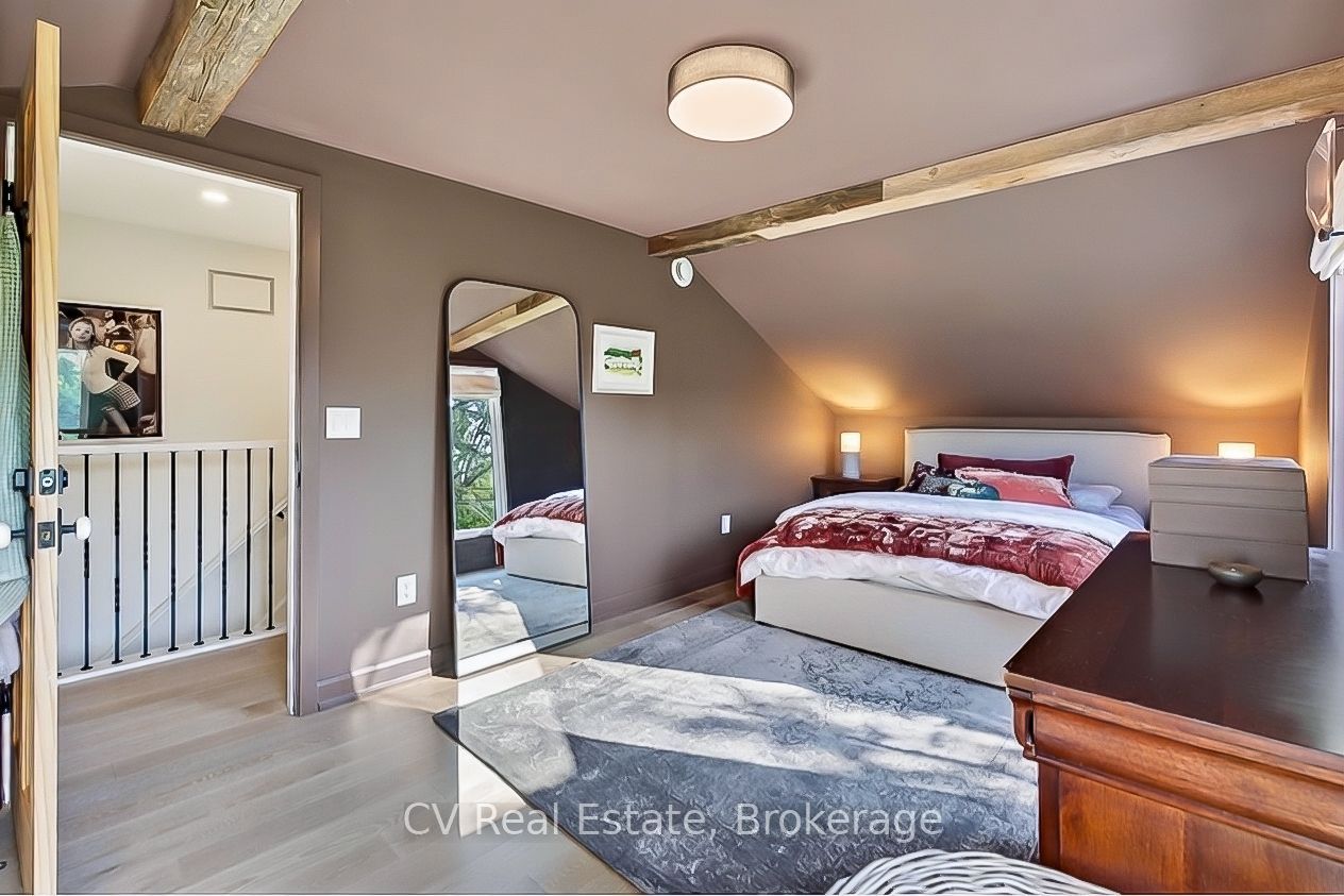110 John Street Property Photo 14