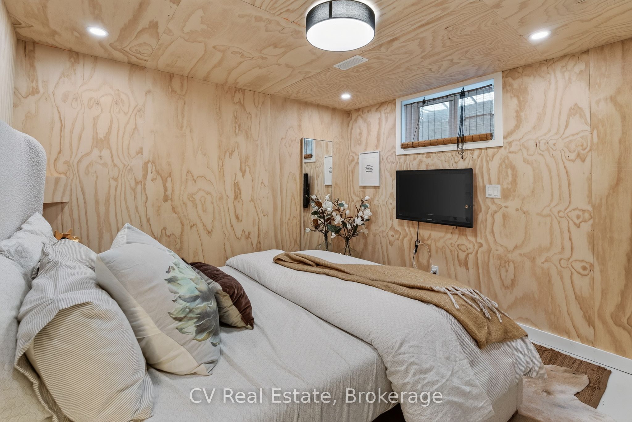 110 John Street Property Photo 26