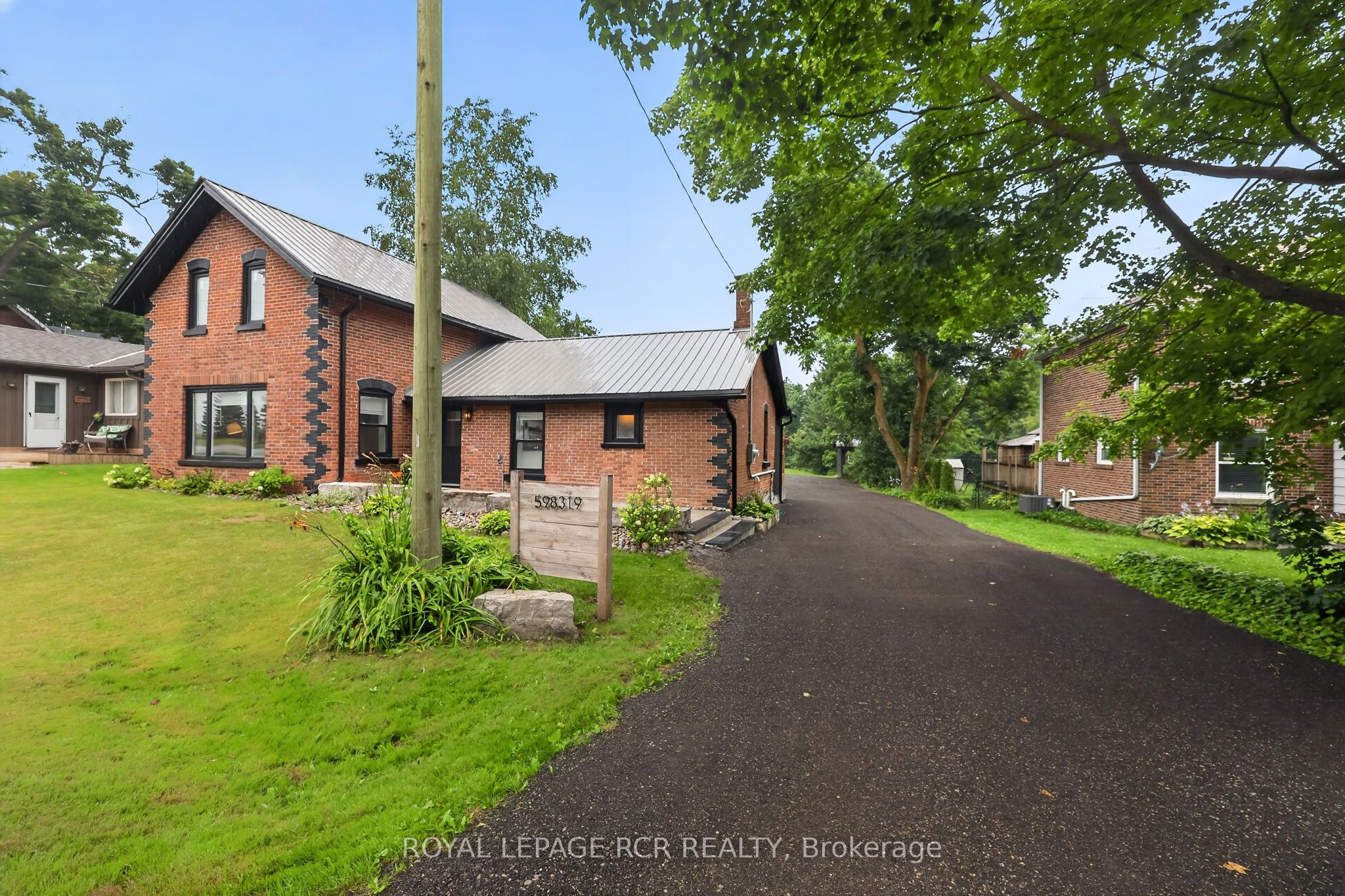 598319 2nd Line West Line Property Photo 4