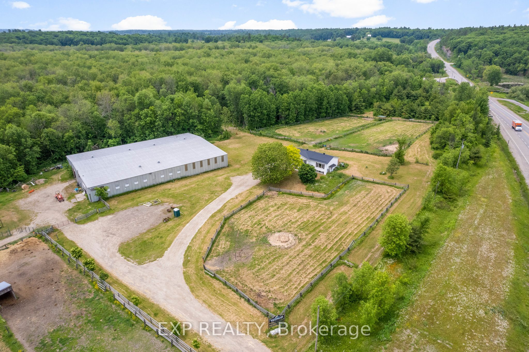 20771 Highway No. 17 Property Photo 1