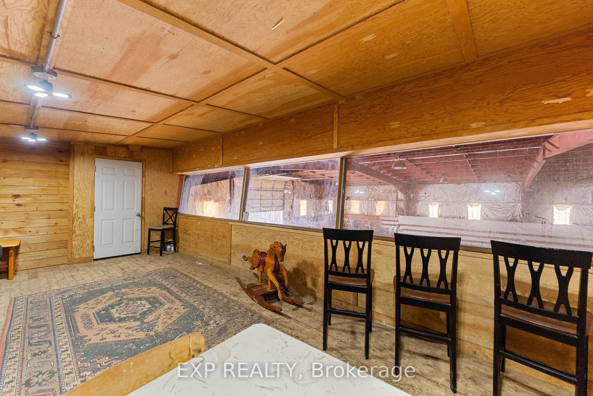 20771 Highway No. 17 Property Photo 14