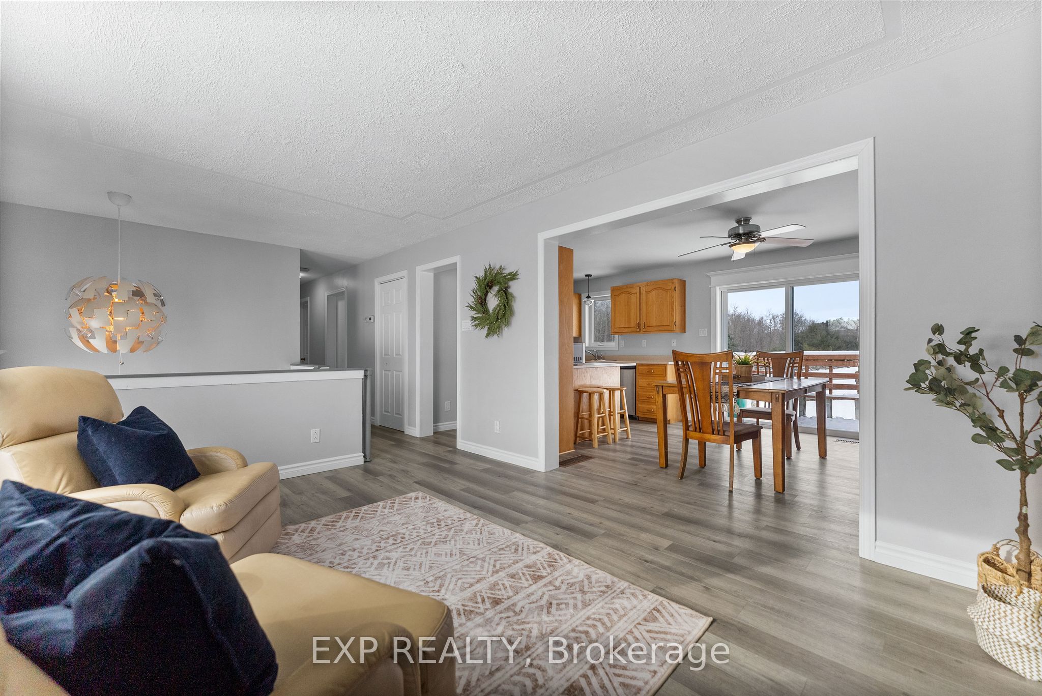 20771 Highway No. 17 Property Photo 22
