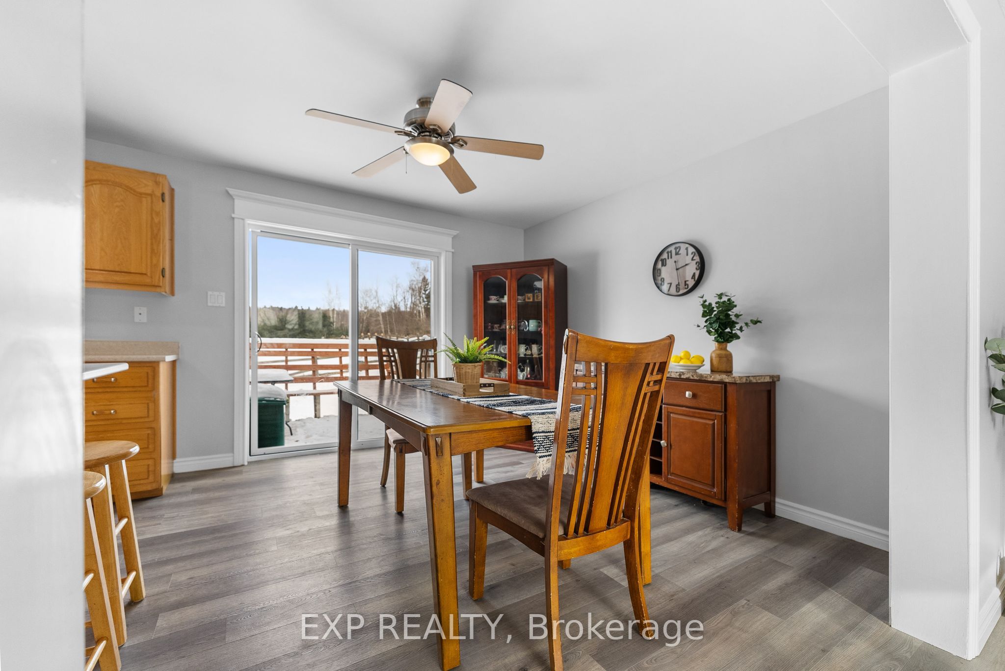 20771 Highway No. 17 Property Photo 25