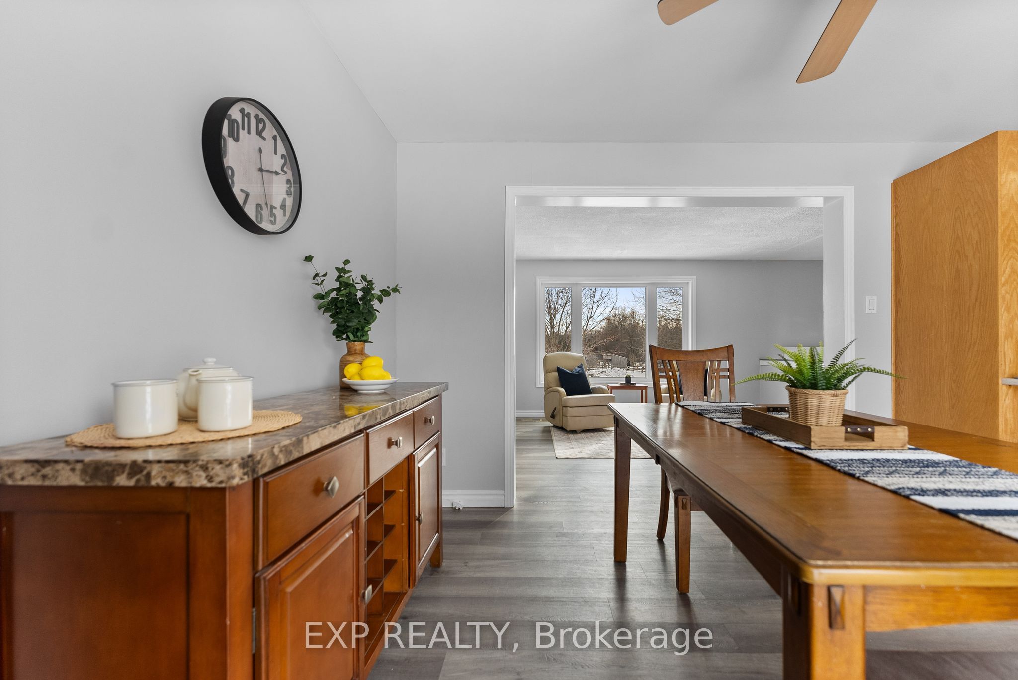 20771 Highway No. 17 Property Photo 26