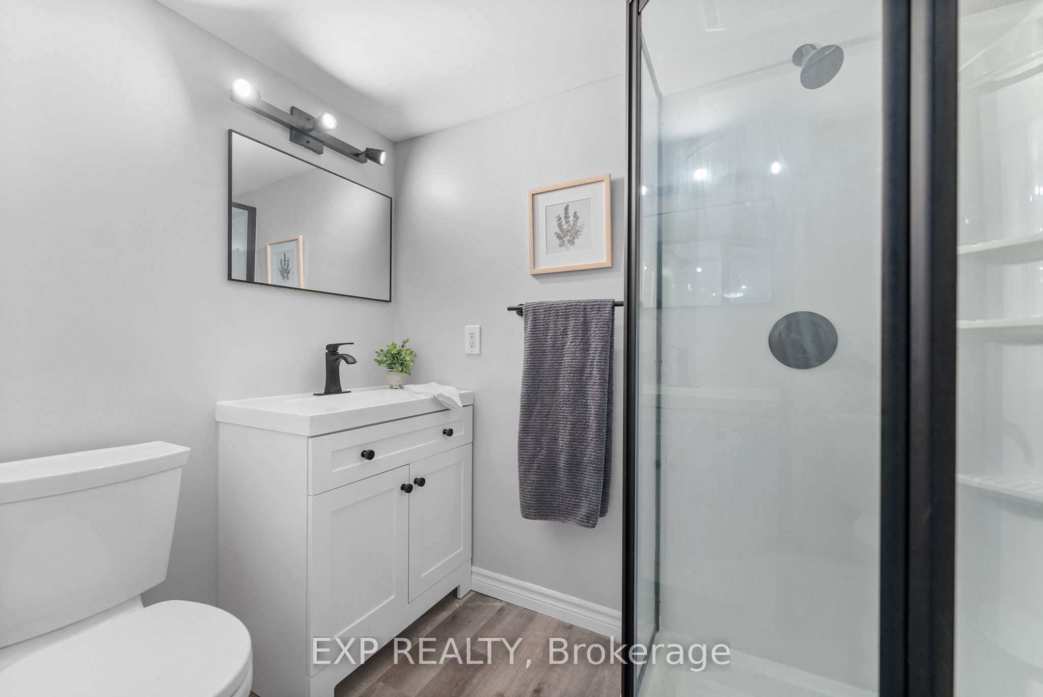 20771 Highway No. 17 Property Photo 43