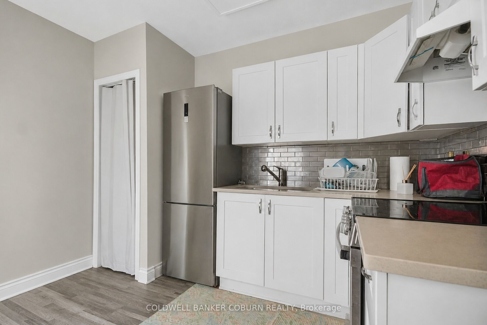 698 Cooper Street Property Photo 21
