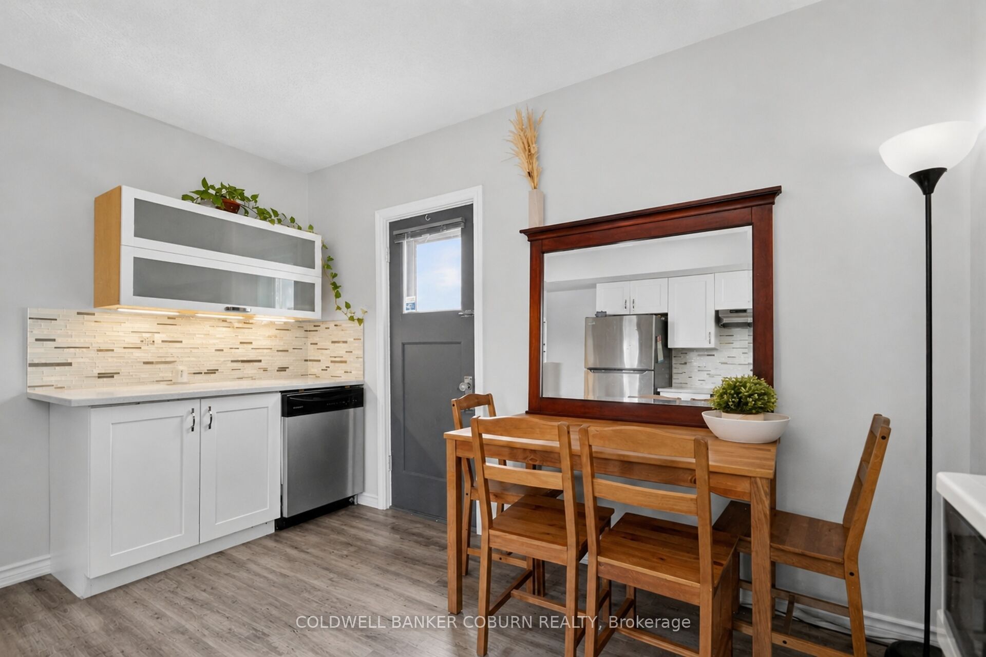 698 Cooper Street Property Photo 27