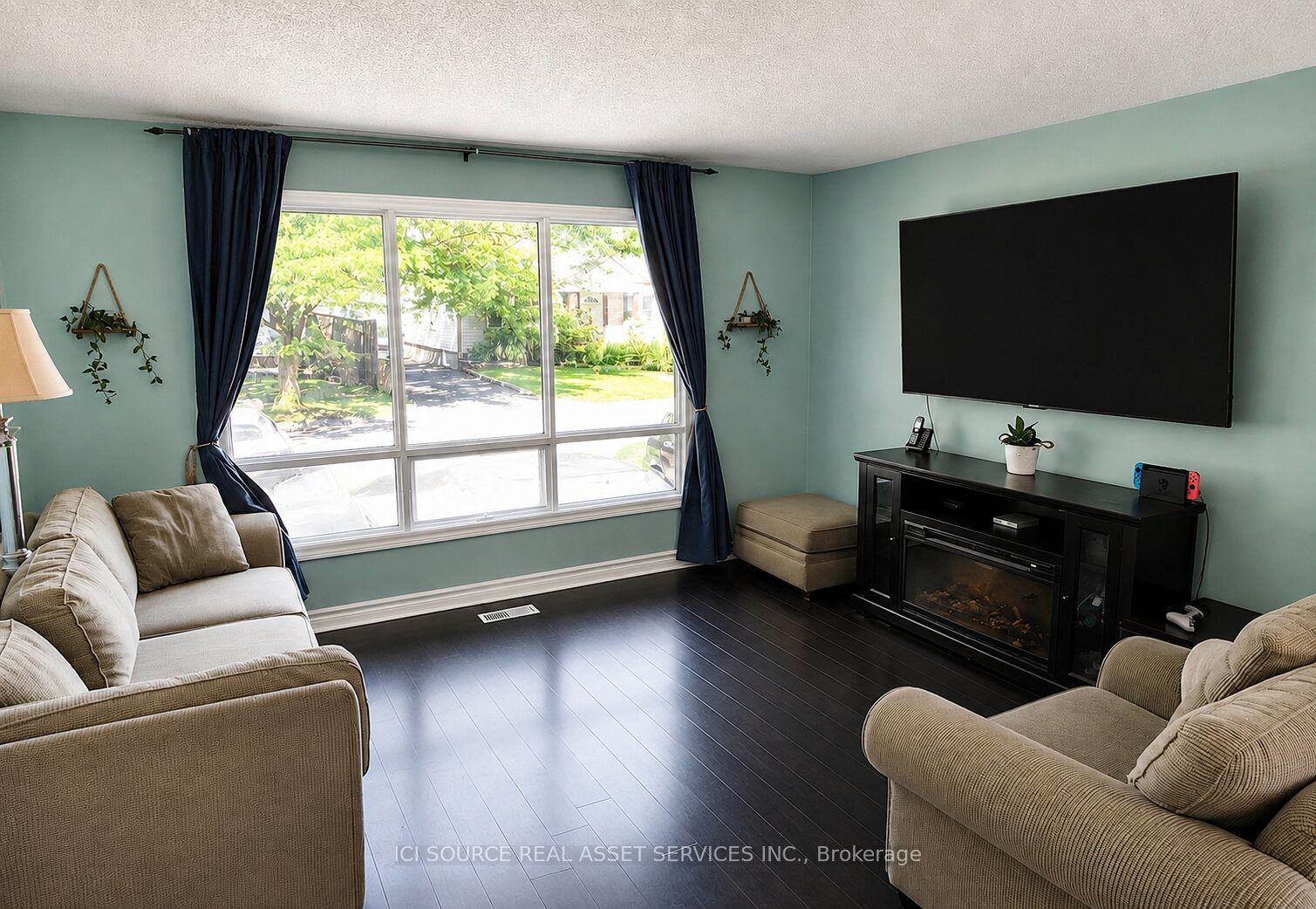 34 Grantham Avenue Property Photo 4