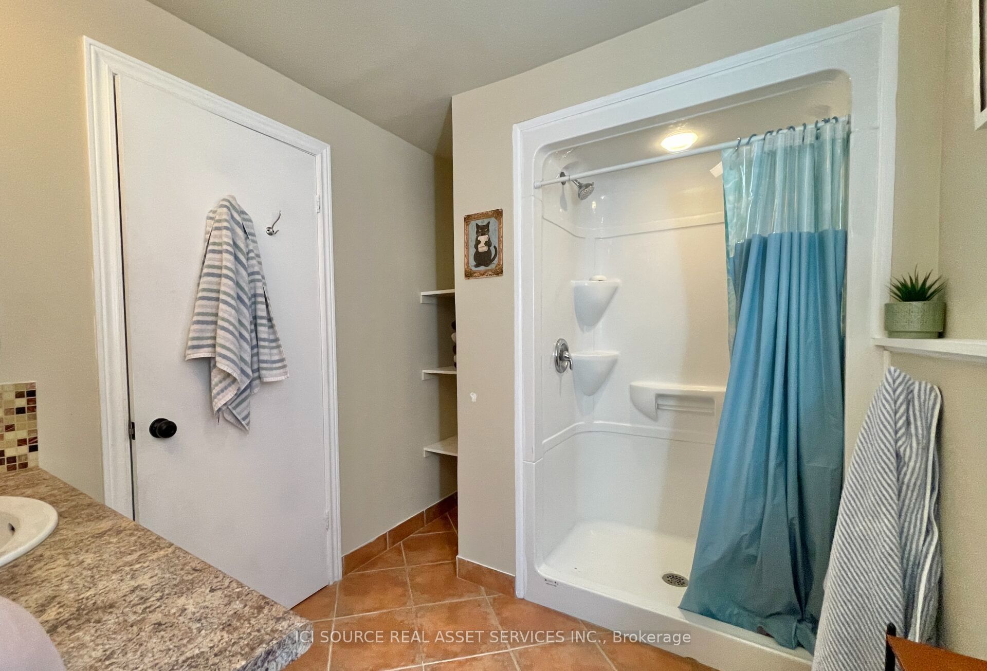 34 Grantham Avenue Property Photo 18
