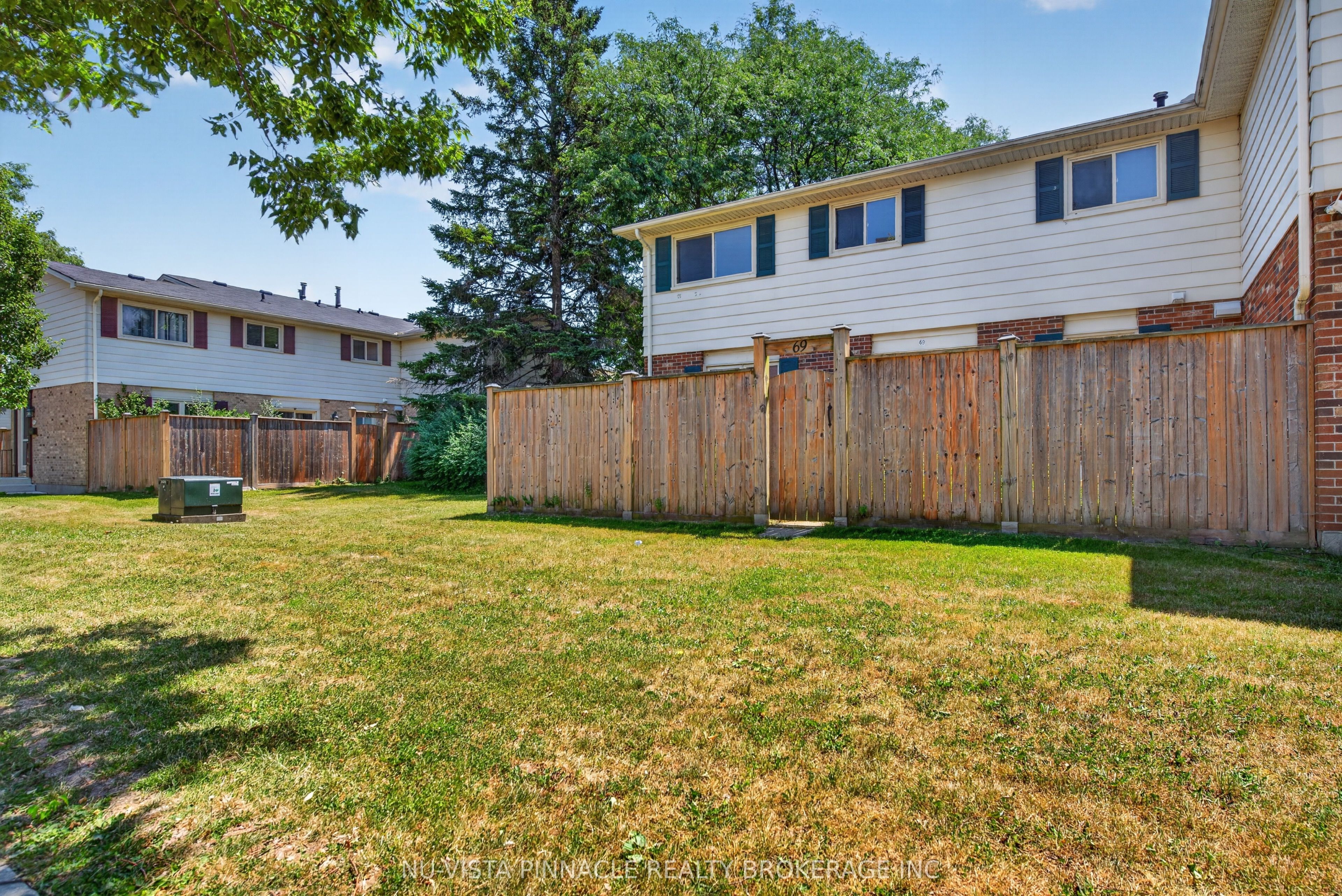 69 Conway Drive Property Photo 3