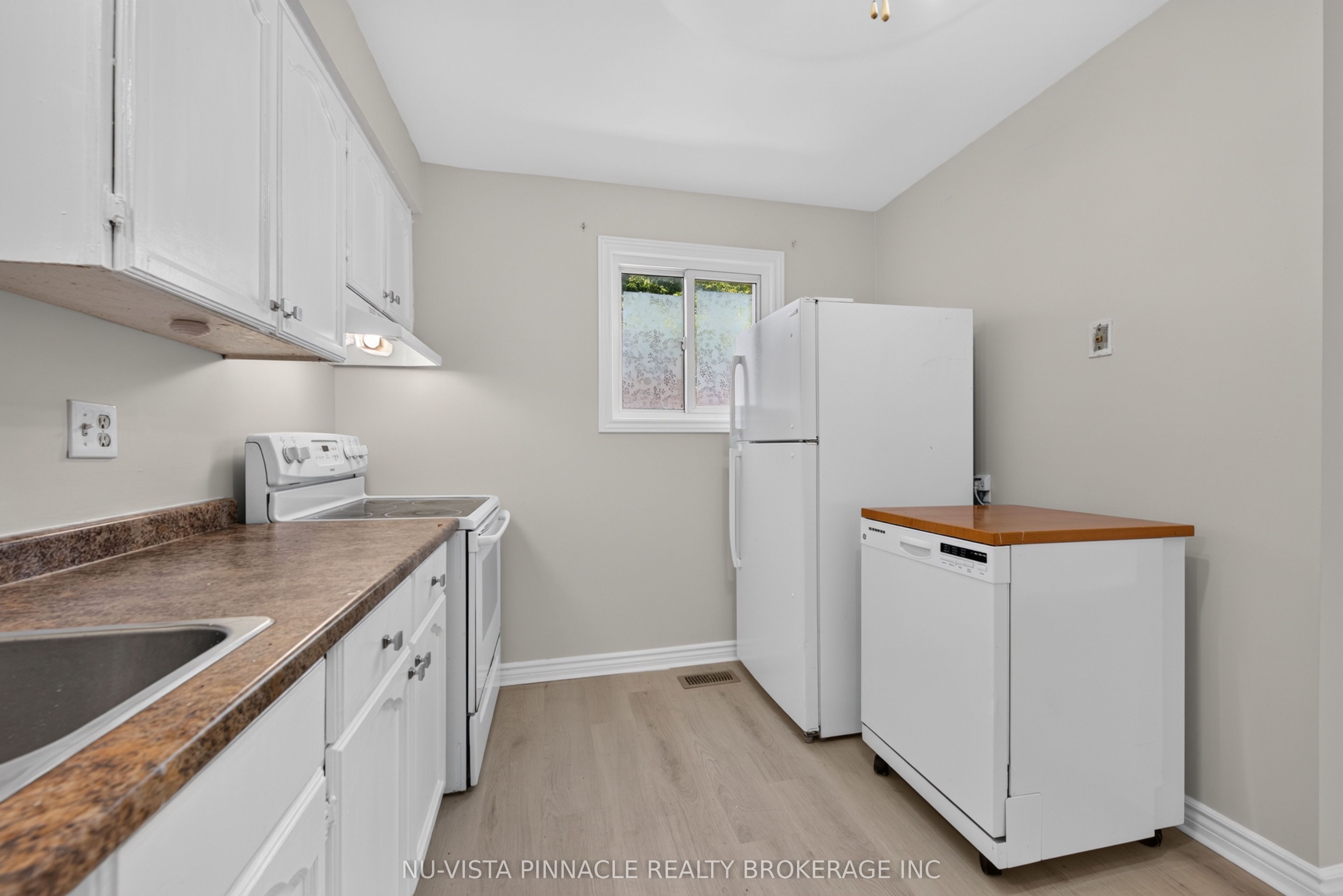 69 Conway Drive Property Photo 14