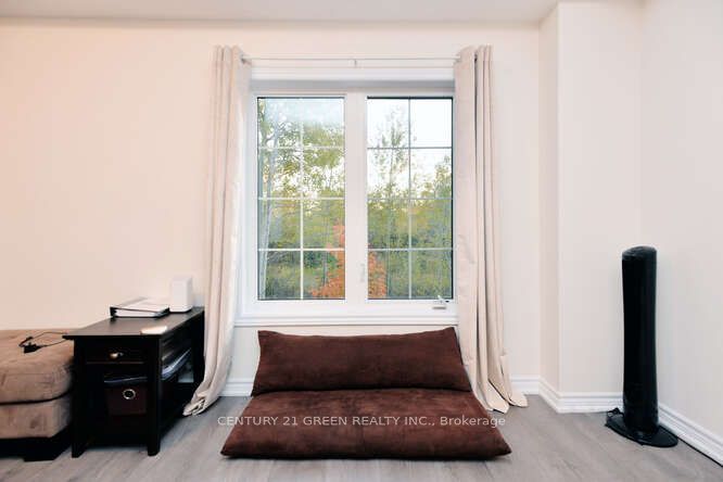 150 Winters Way Property Photo 13