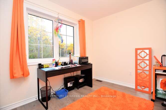 150 Winters Way Property Photo 34