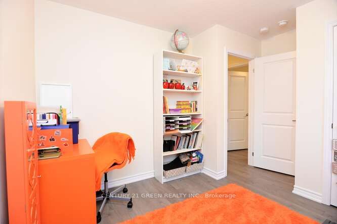 150 Winters Way Property Photo 35