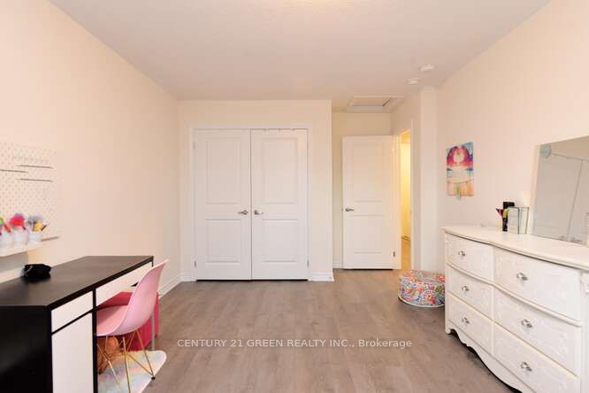 150 Winters Way Property Photo 39