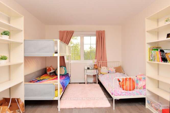 150 Winters Way Property Photo 40