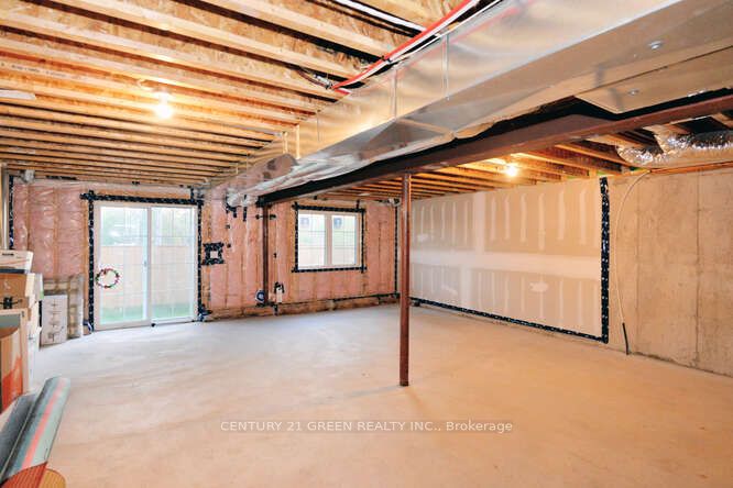 150 Winters Way Property Photo 47