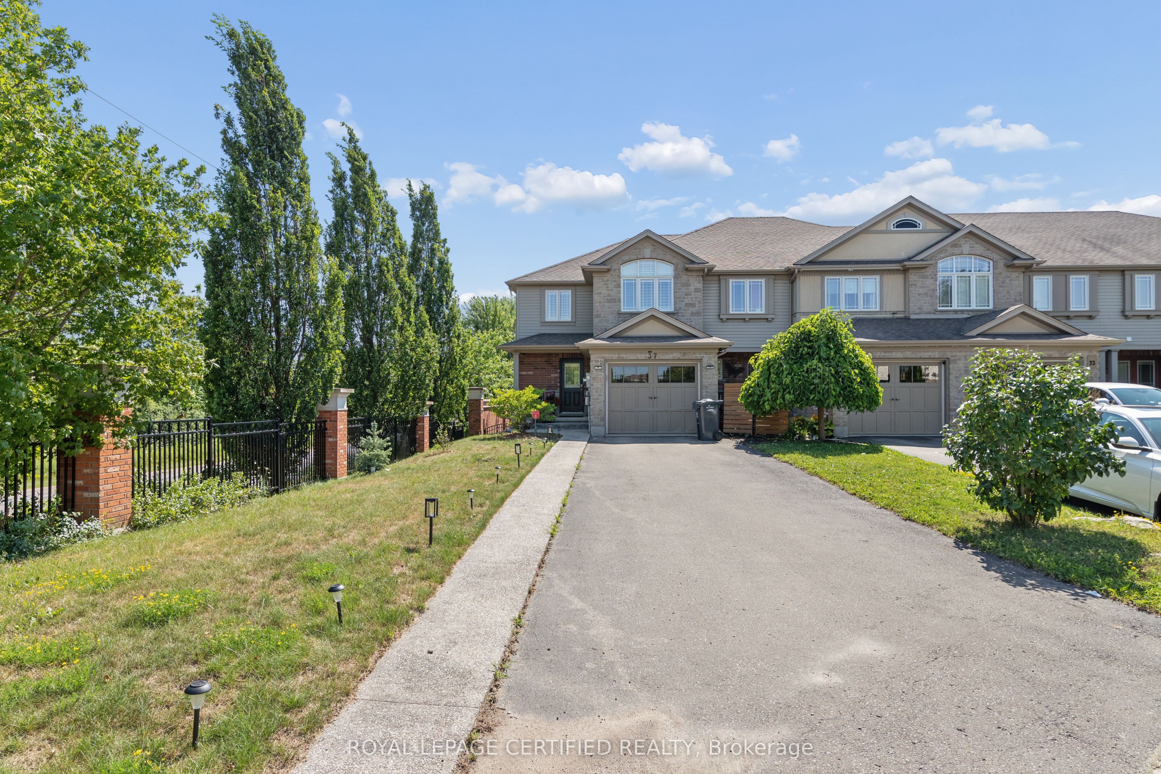 37 Wilkie Crescent Property Photo 4