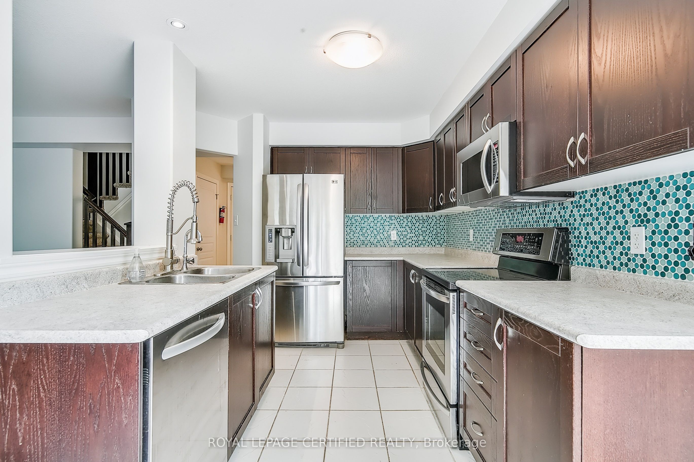 37 Wilkie Crescent Property Photo 11