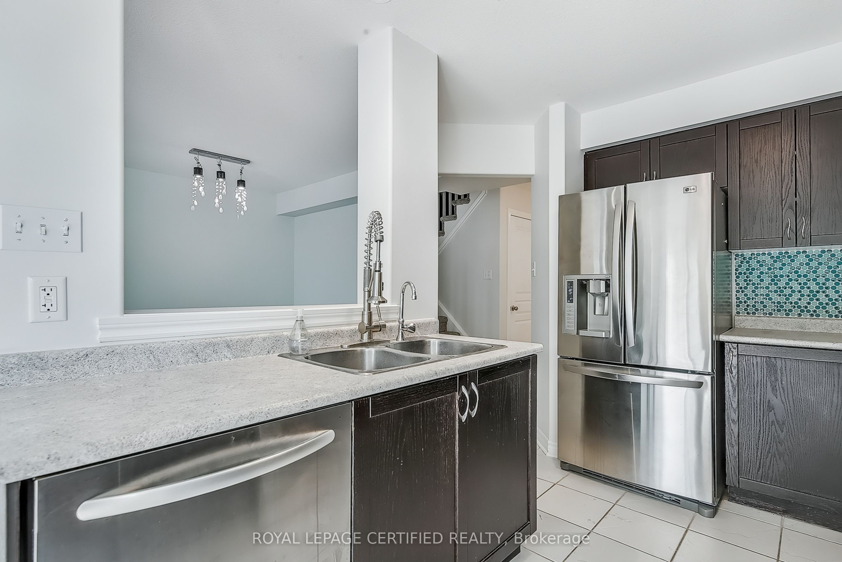 37 Wilkie Crescent Property Photo 12