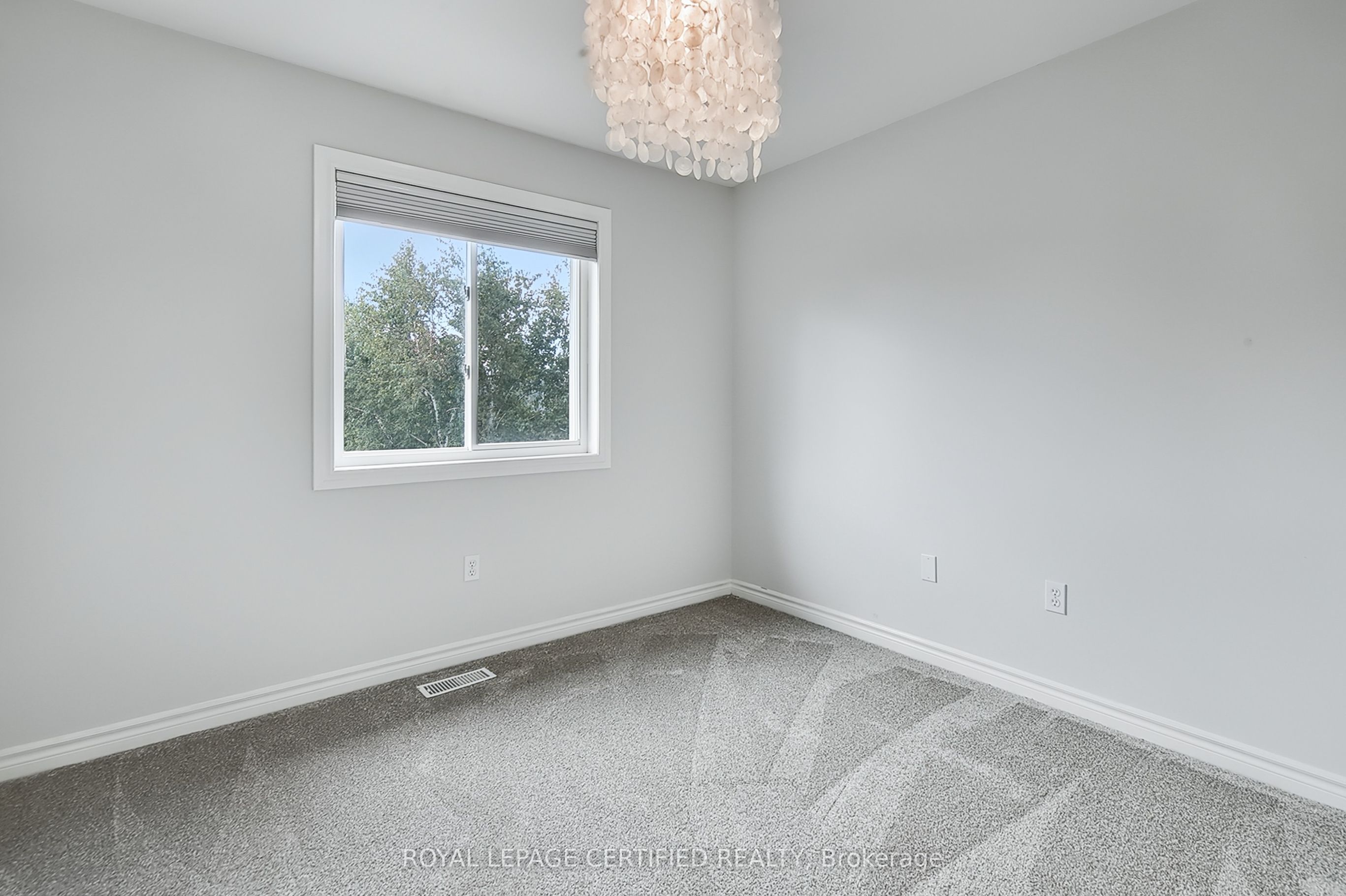 37 Wilkie Crescent Property Photo 17