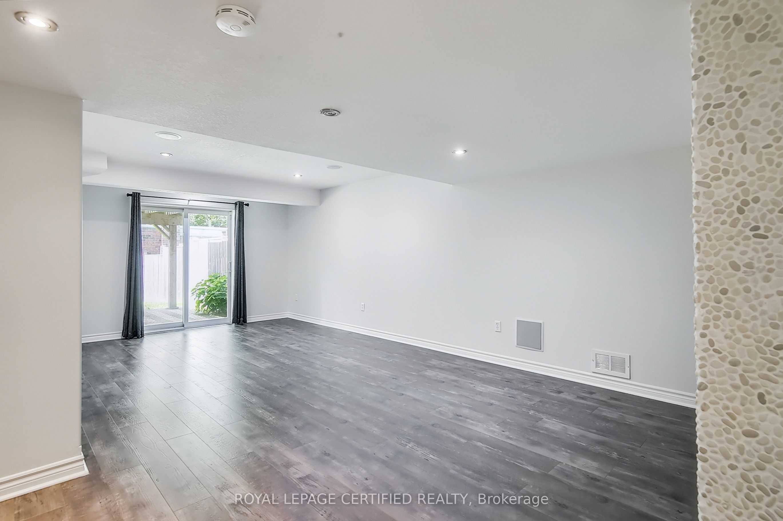 37 Wilkie Crescent Property Photo 23