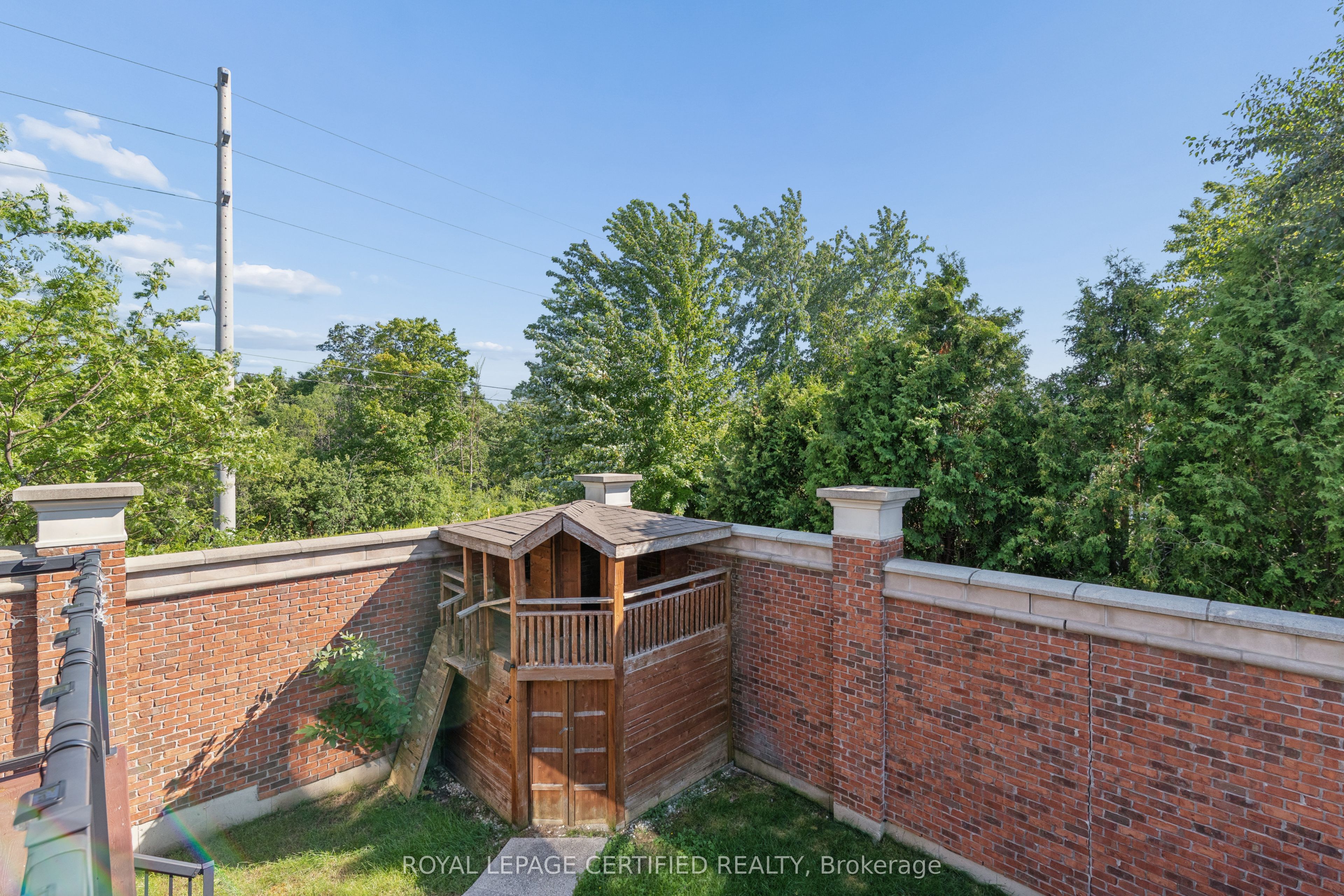 37 Wilkie Crescent Property Photo 30