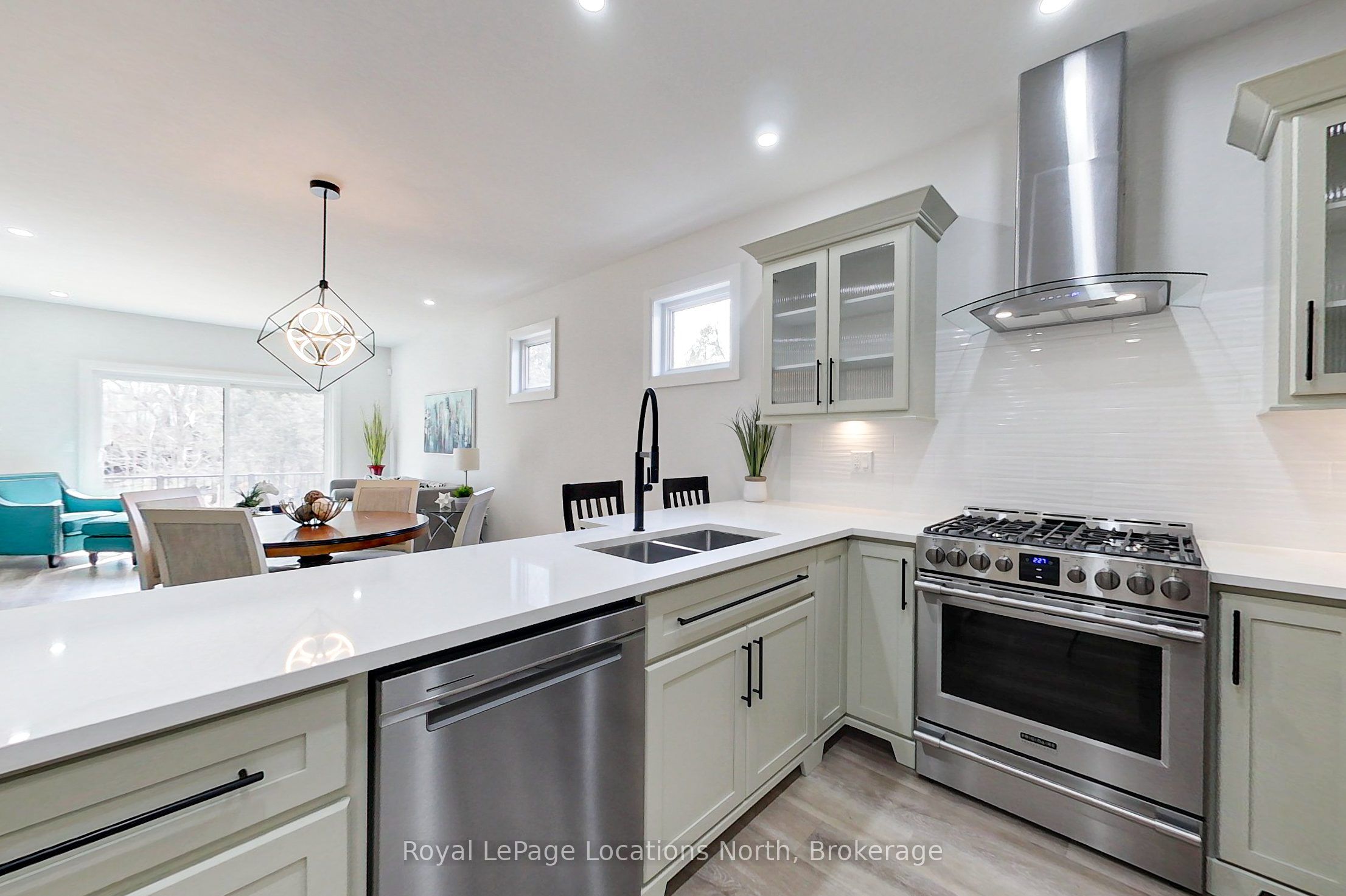 145 Boucher Street E Property Photo 8