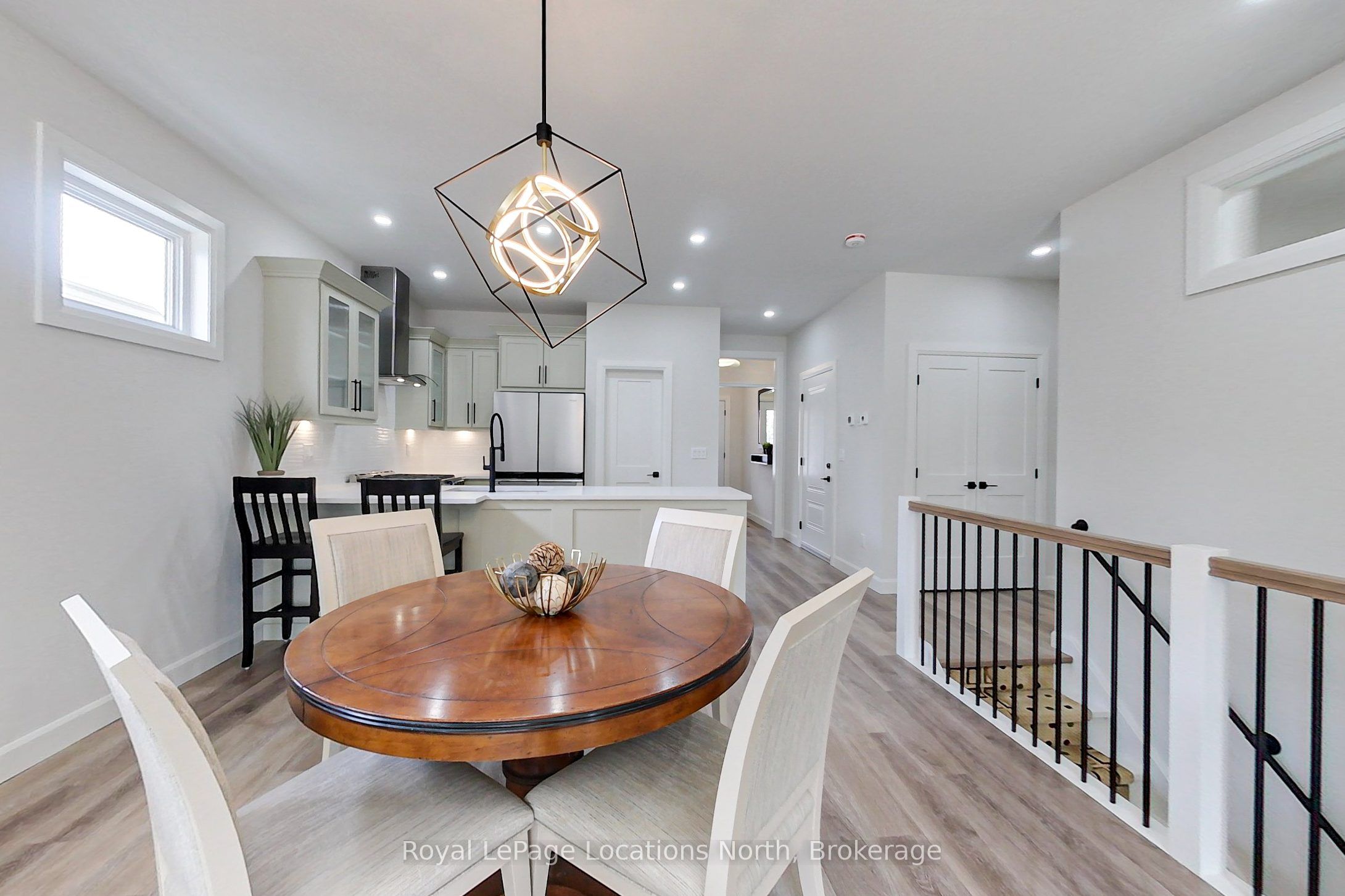 145 Boucher Street E Property Photo 12