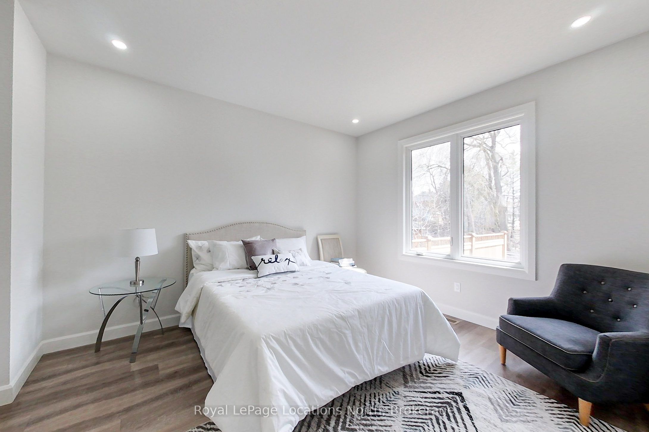 145 Boucher Street E Property Photo 16