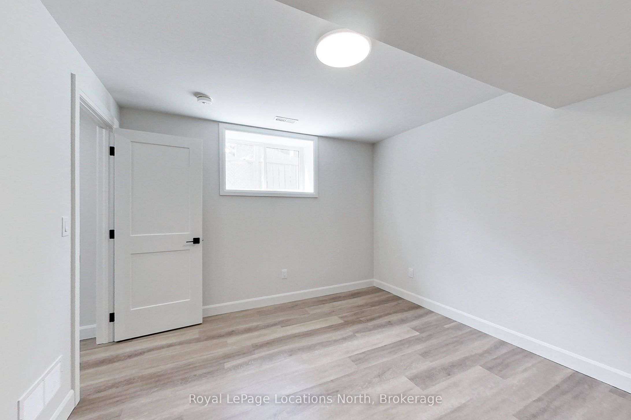 145 Boucher Street E Property Photo 25