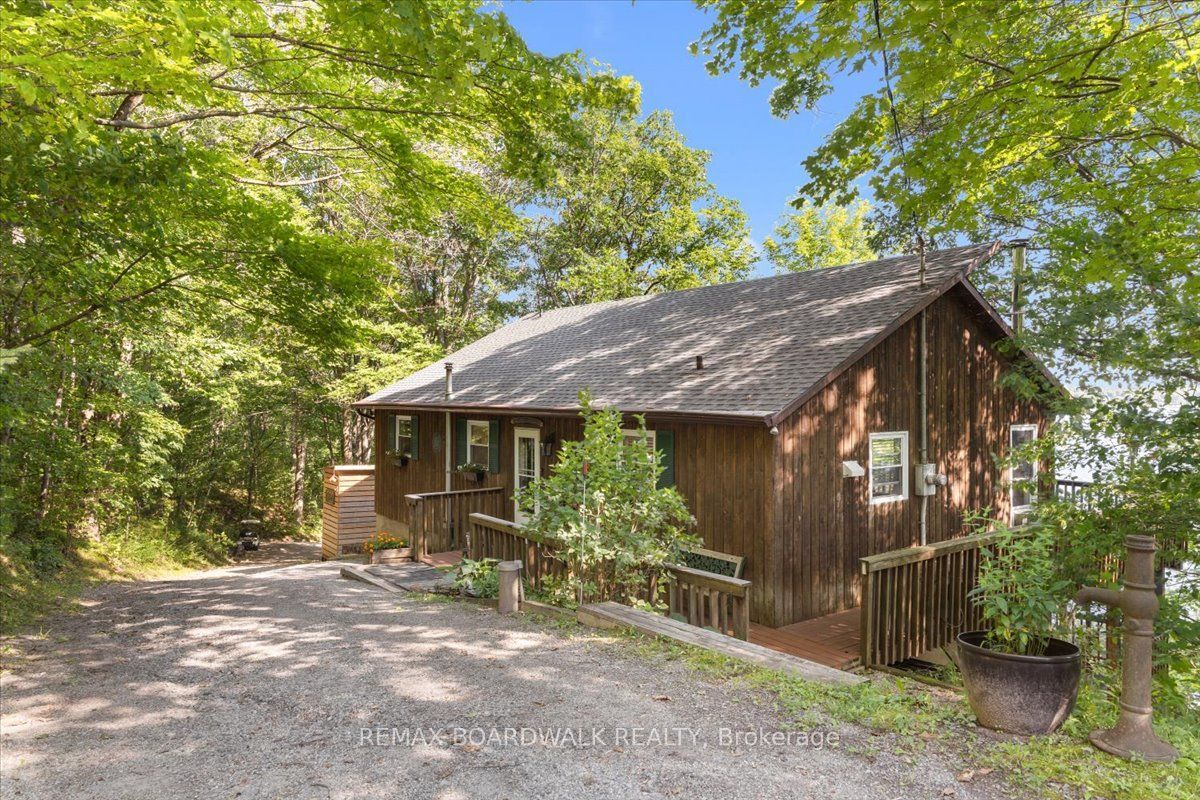 781 North Shore Road Property Photo 1