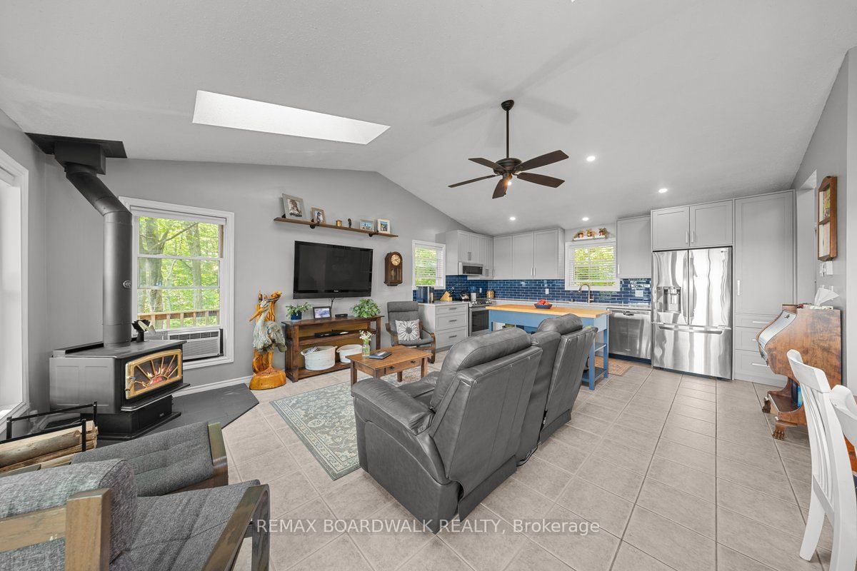 781 North Shore Road Property Photo 13