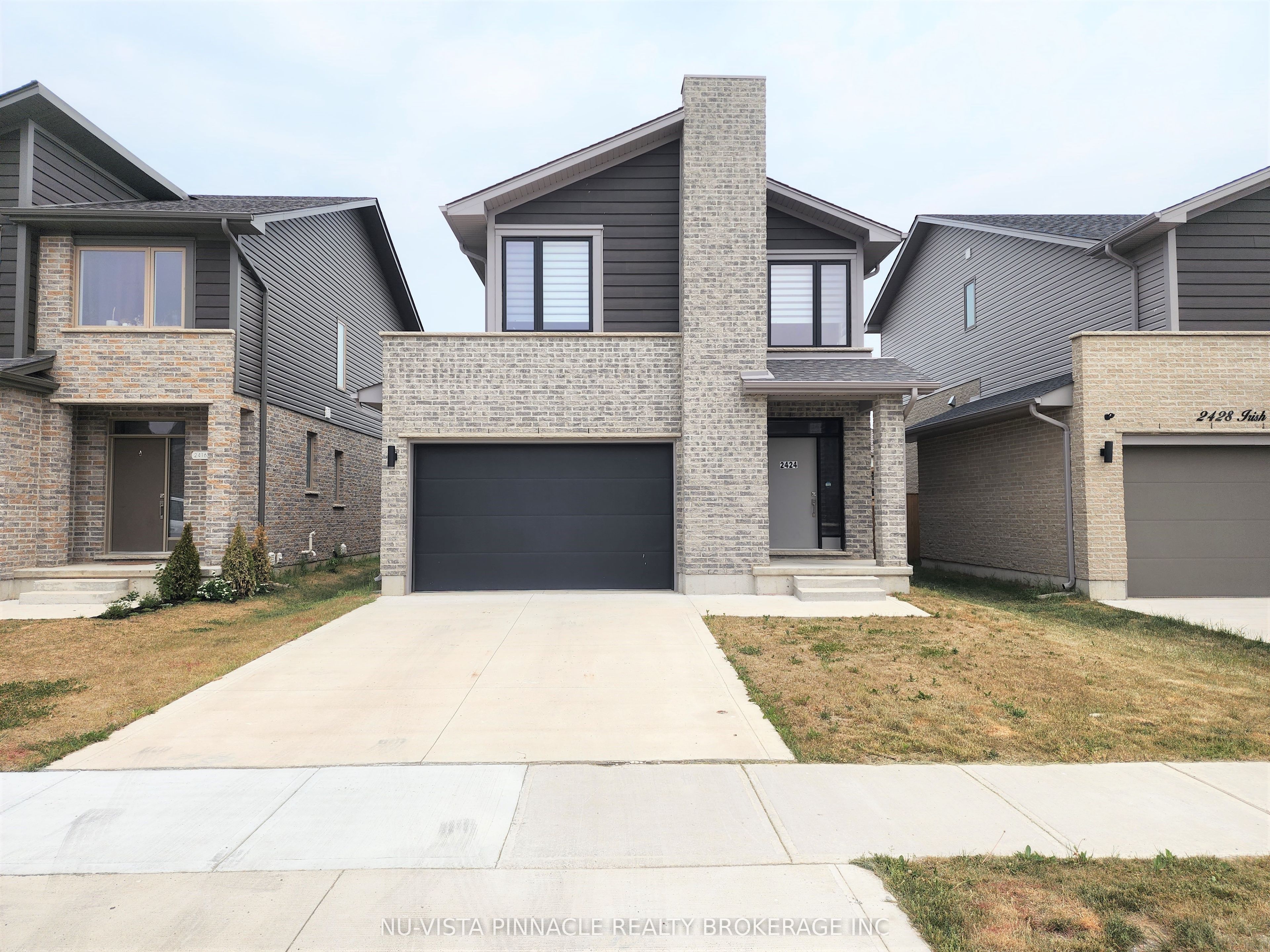 2424 Irish Moss Road Property Photo 1