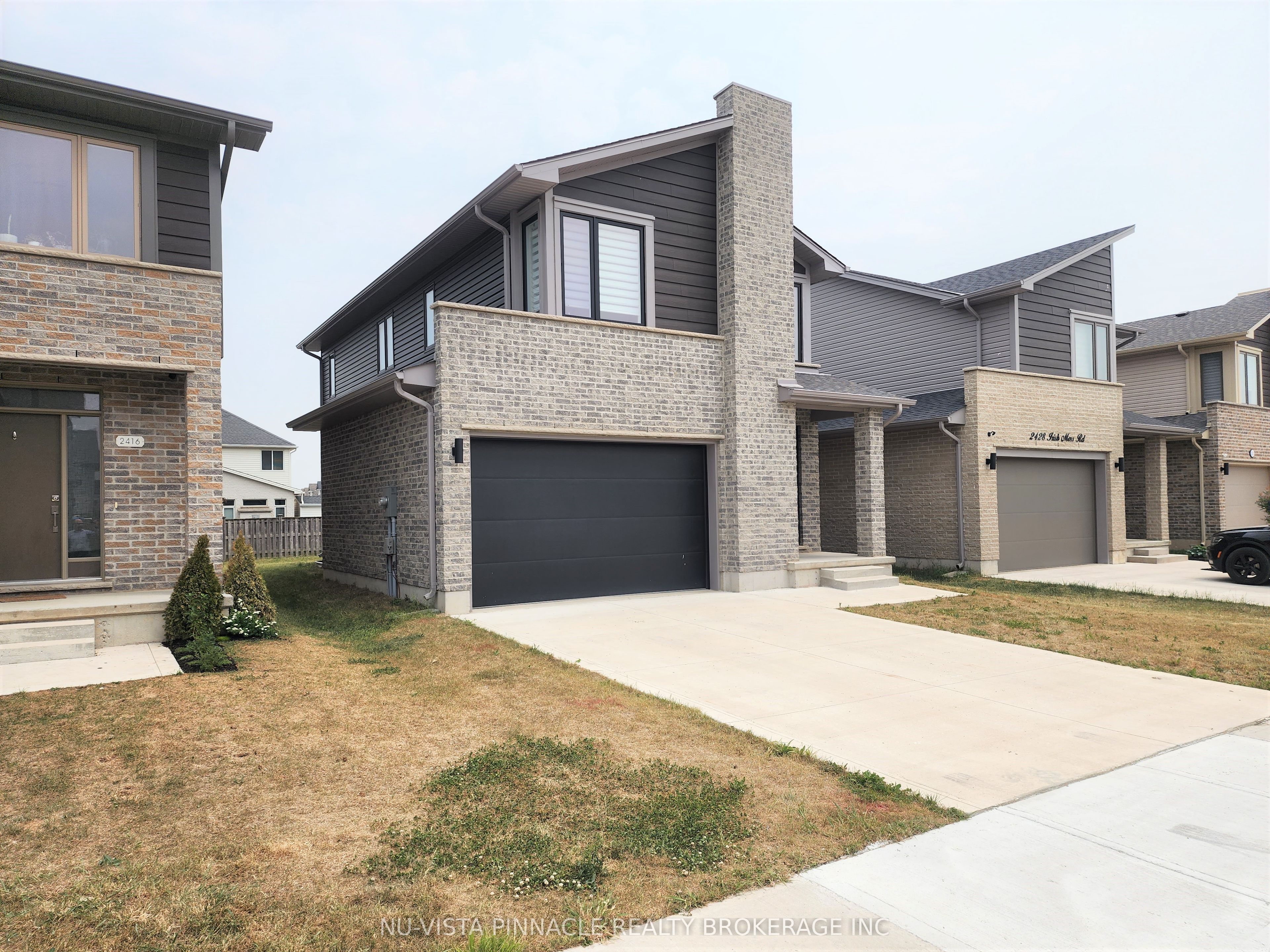 2424 Irish Moss Road Property Photo 3